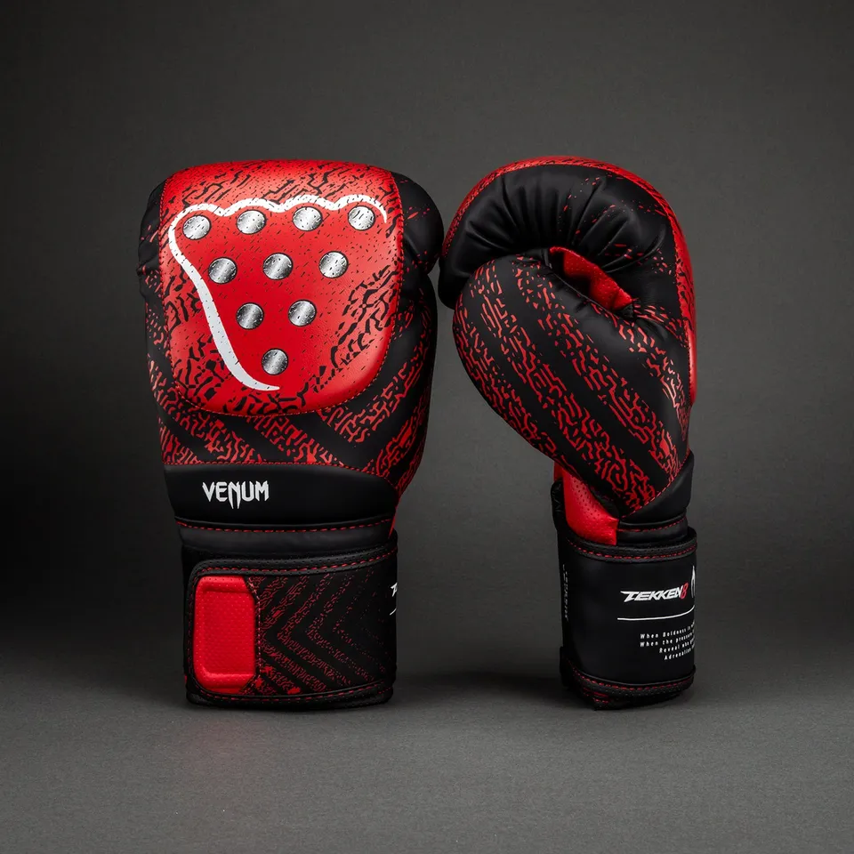 venum-x-tekken-8-boxhandschuhe-kazuya-rot-schwarz image 1