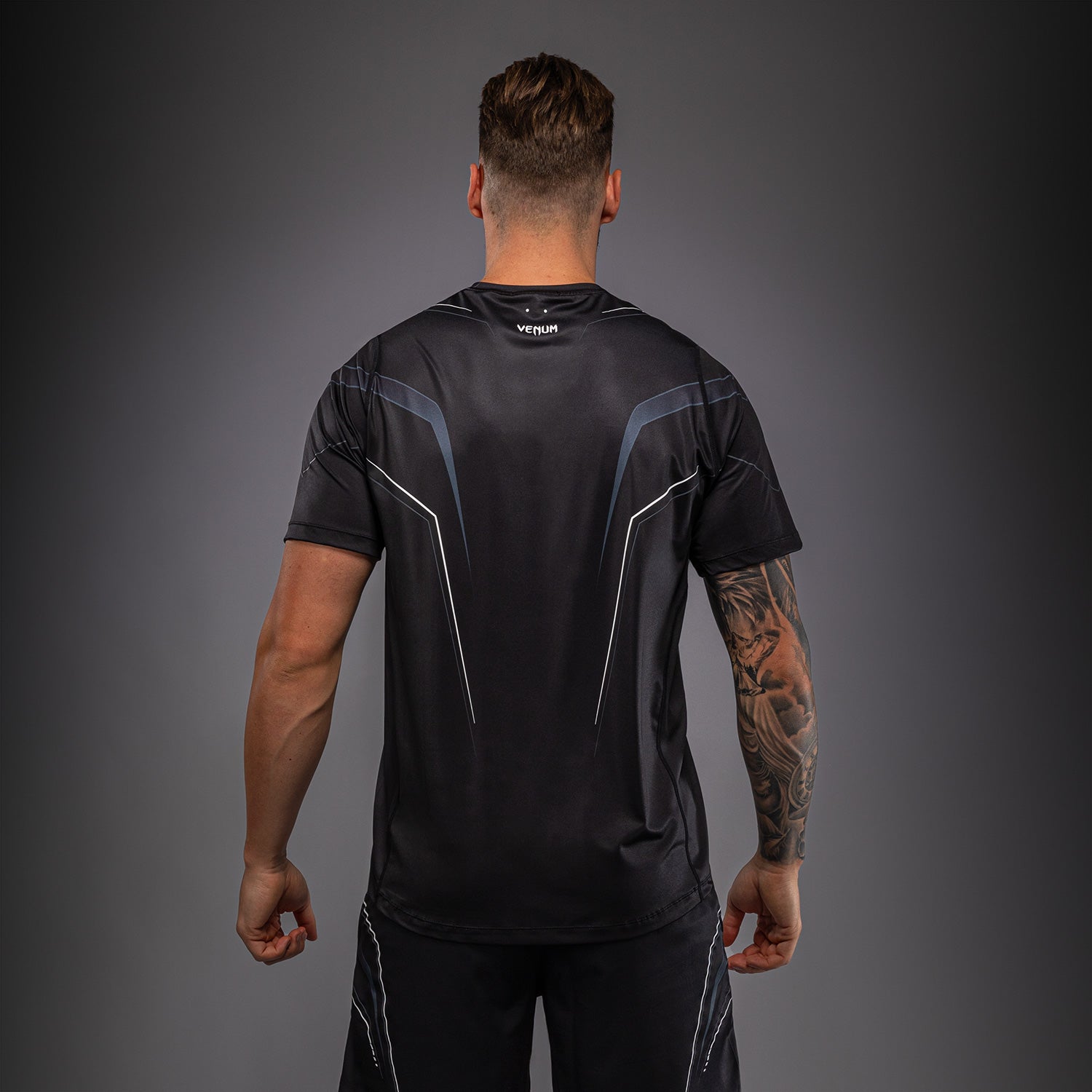 venum-streamline-dry-tech-t-shirt-schwarz-wei-f-r-herren image 6
