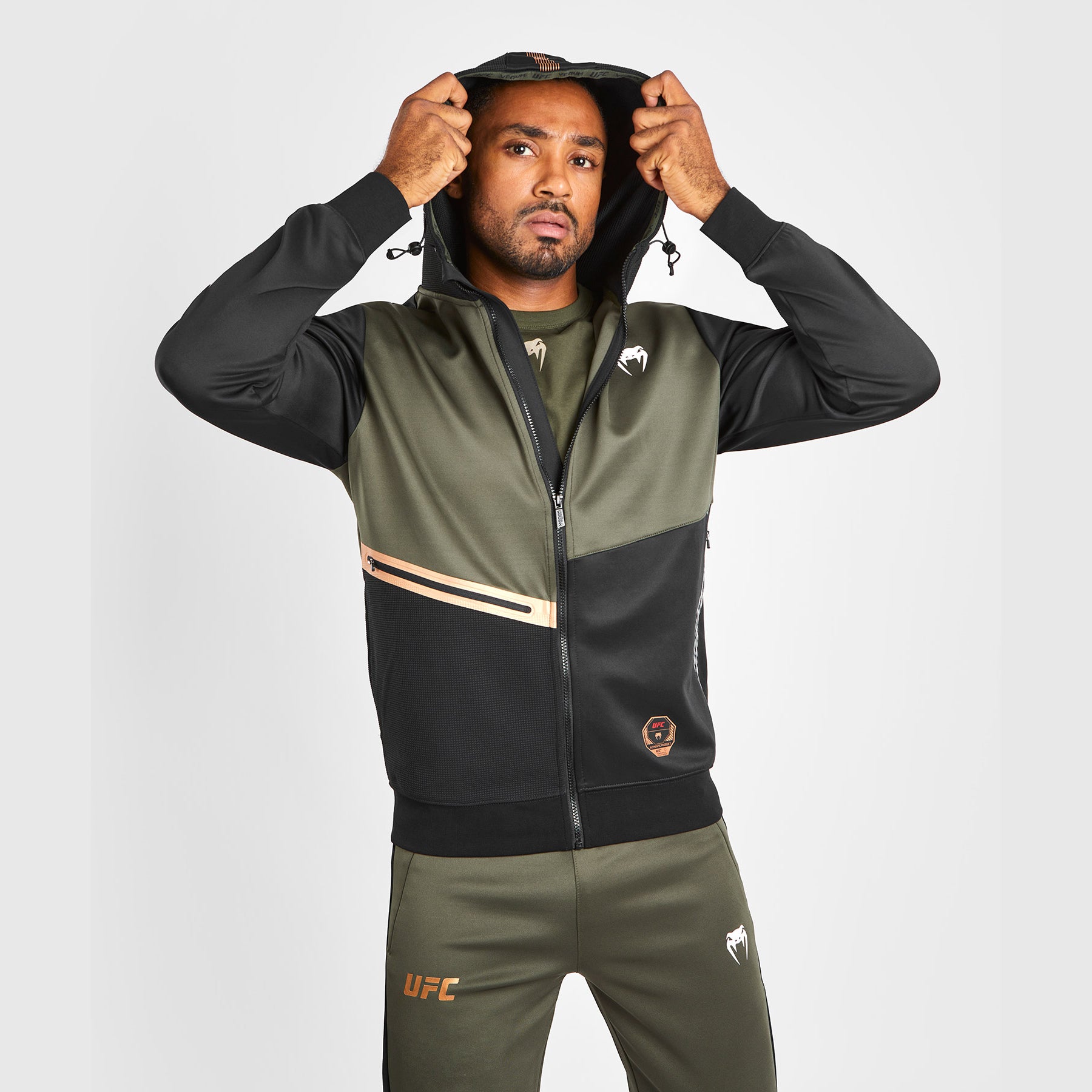 ufc-adrenaline-by-venum-fight-week-herren-zip-hoodie-khaki-bronze image 2