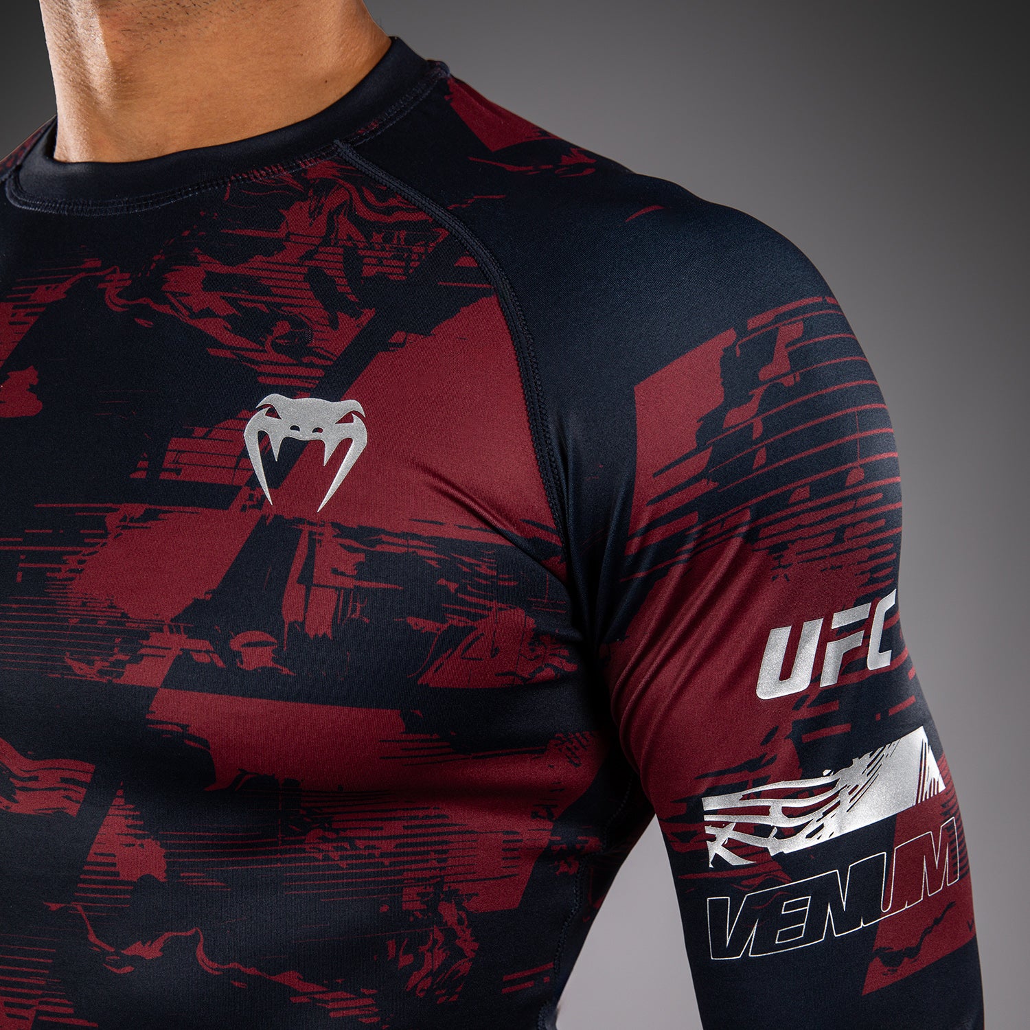 ufc-zenith-by-venum-authentic-fight-week-performance-langarm-rashguard-herren-ma image 5