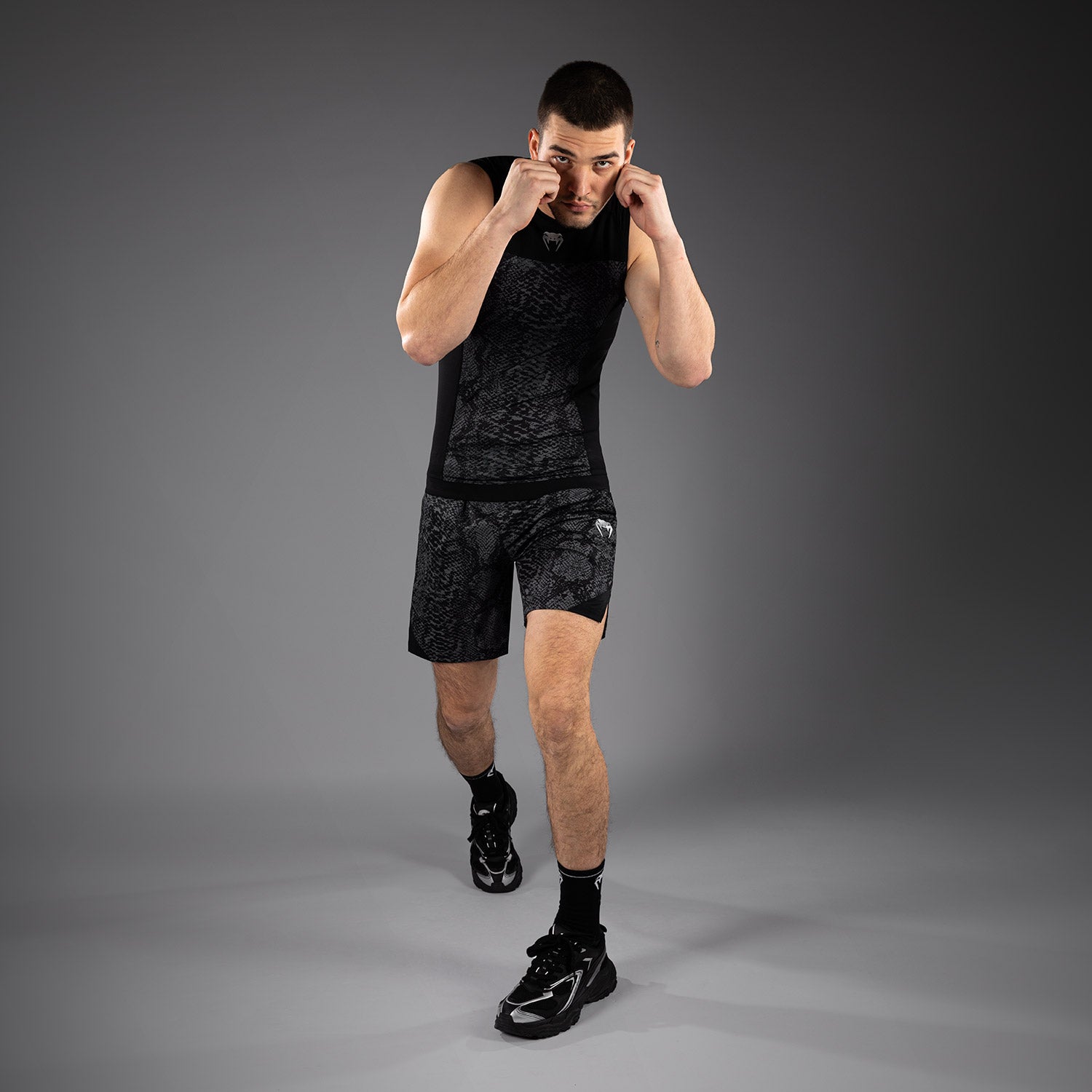 venum-g-fit-scales-rashguard-herren-rmellos-schwarz-anthrazitgrau image 7
