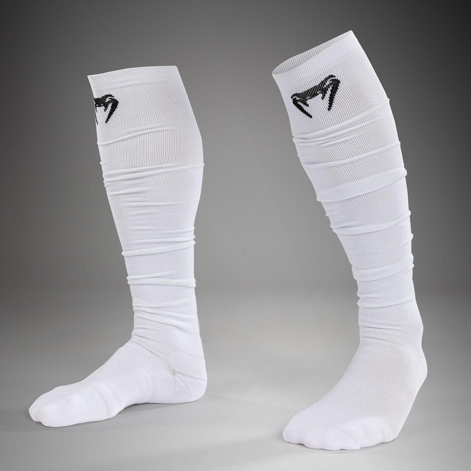 venum-elite-performance-lange-socken-wei-schwarz image 1