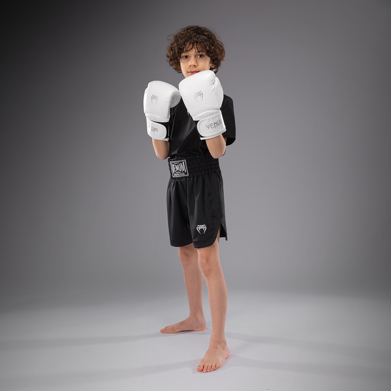 venum-classic-kinder-boxing-shorts-boxshorts-schwarz image 2