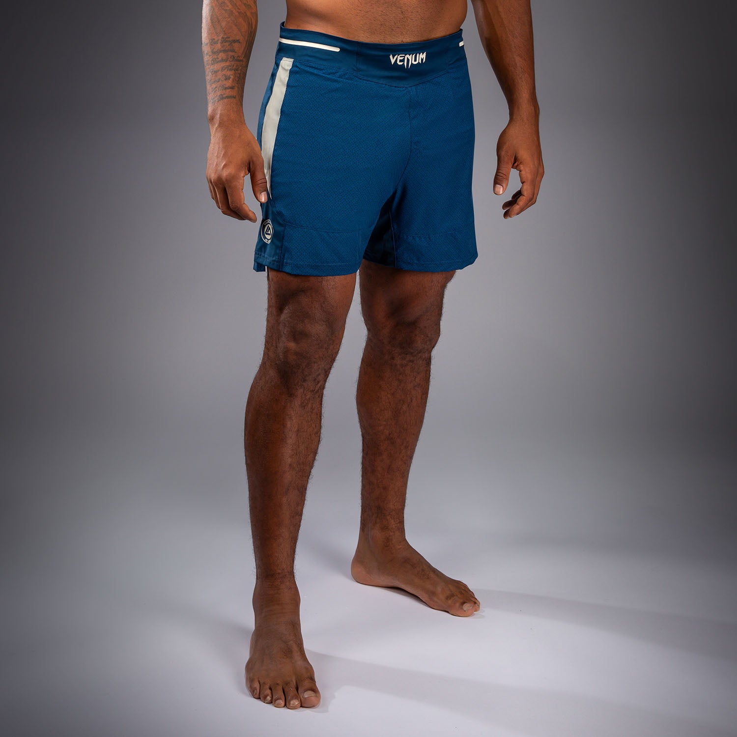 venum-x-roger-gracie-academy-fightshorts-blau image 2