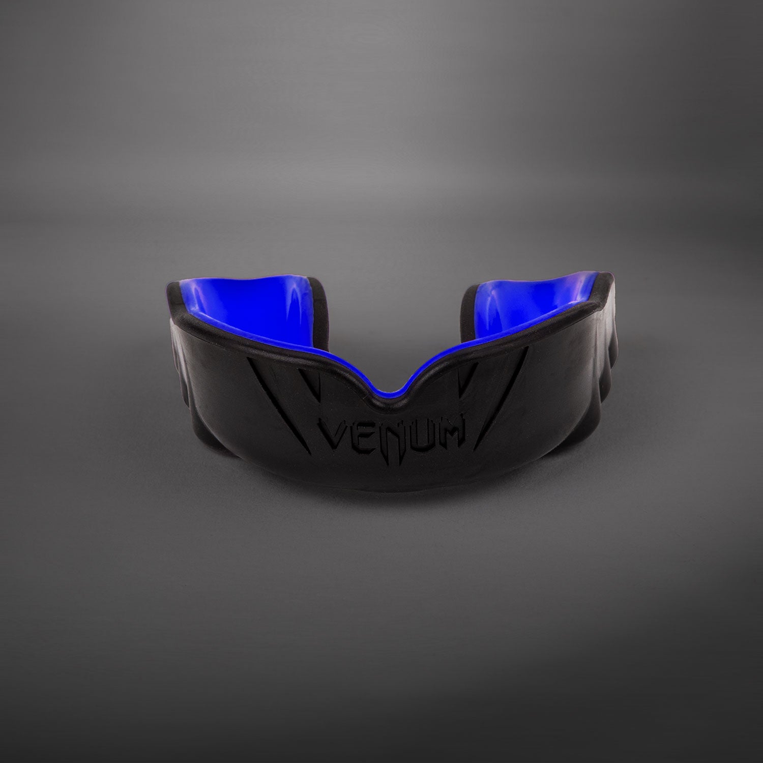 venum-challenger-mundschutz-schwarz-blau image 1