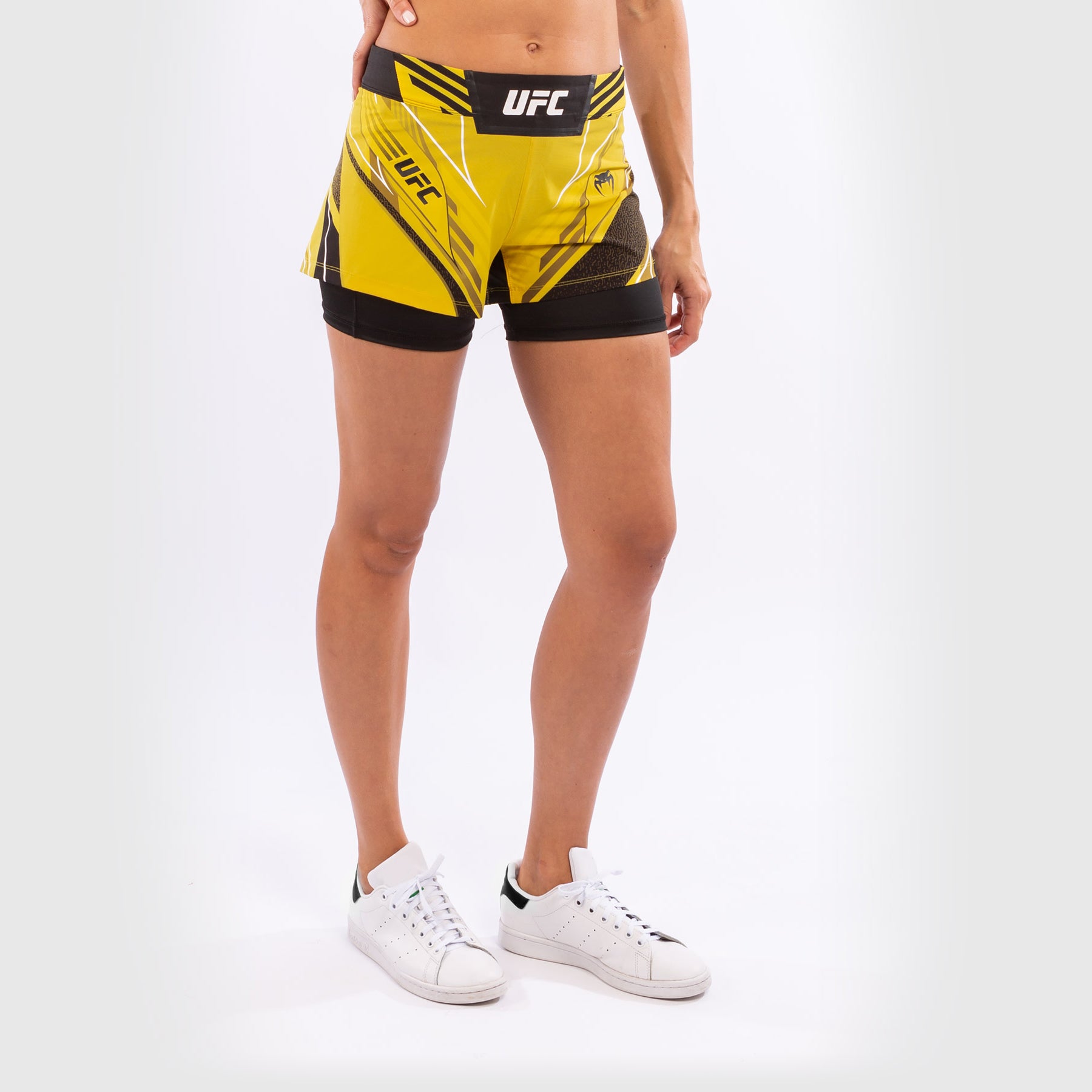 ufc-venum-authentic-fight-night-damen-shorts-short-fit-gelb image 3