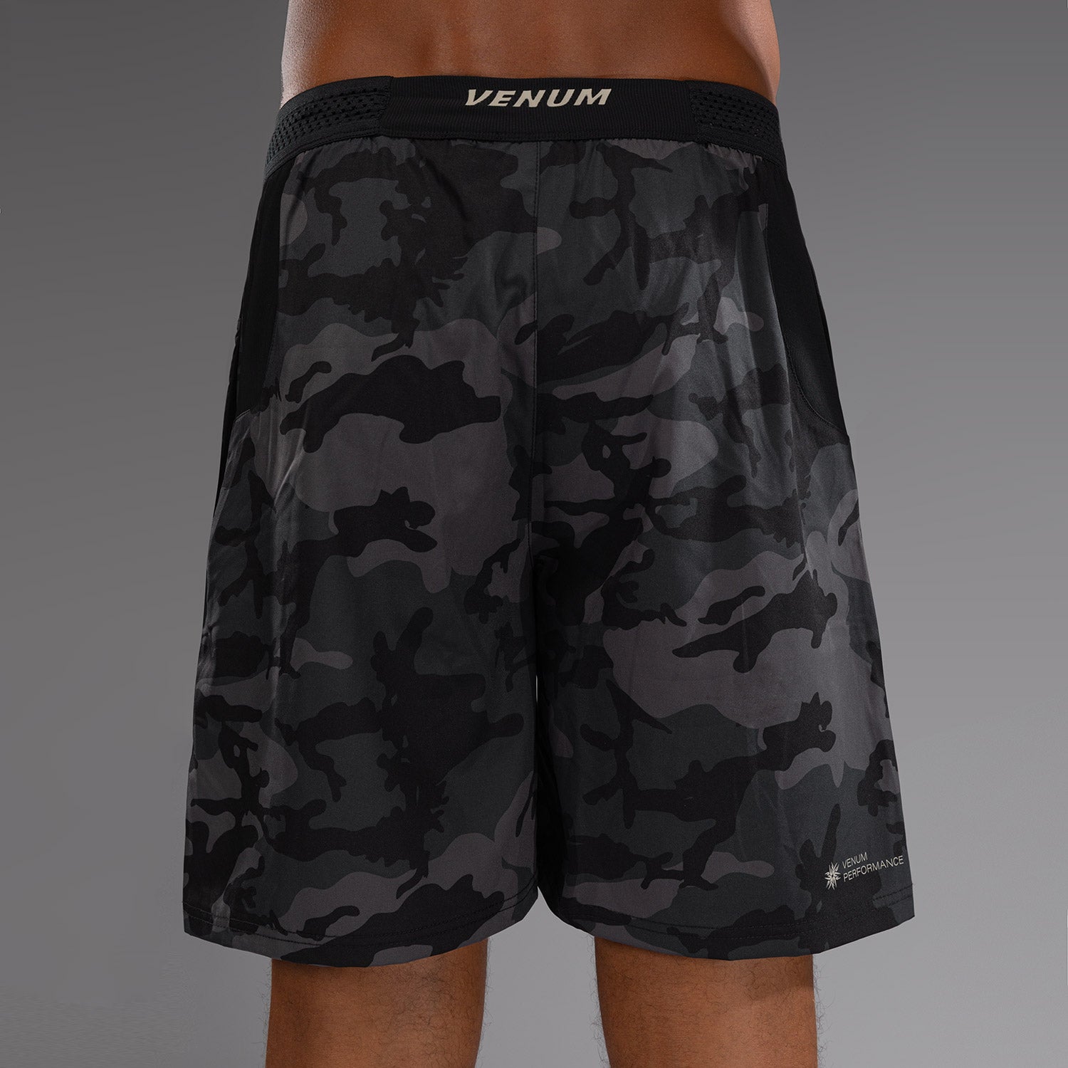 venum-g-fit-air-trainingsshorts-herren-urban-digital-camo-grau-schwarz image 6