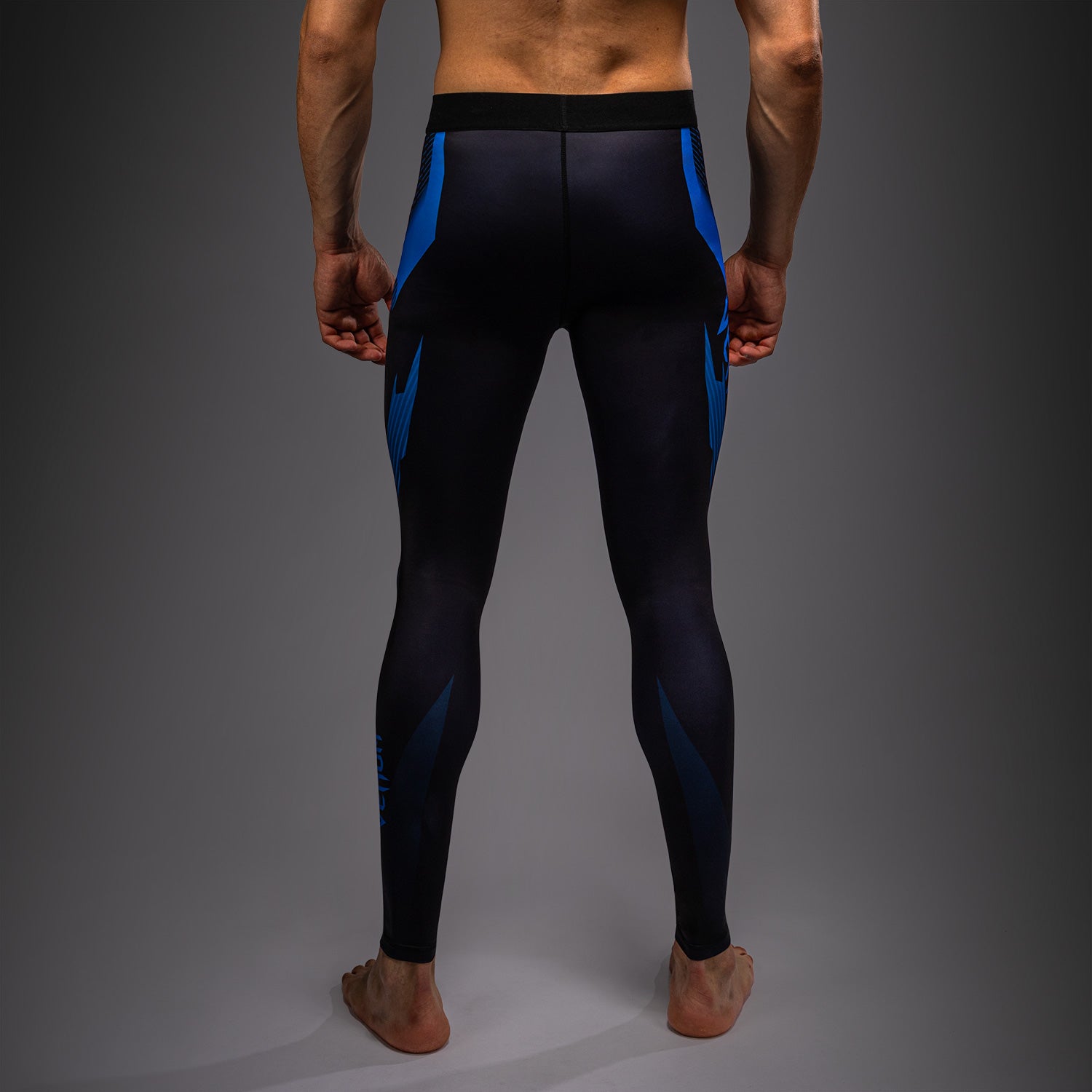 venum-no-gi-6-0-spats-schwarz-blau image 3