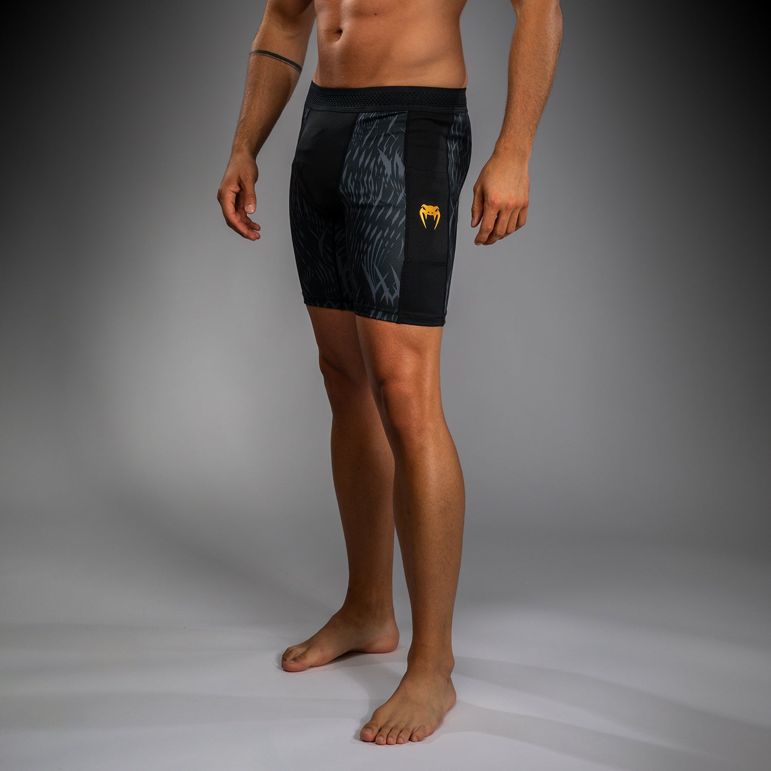 venum-x-chimaev-vale-tudo-shorts-schwarz-grau-f-r-herren image 3