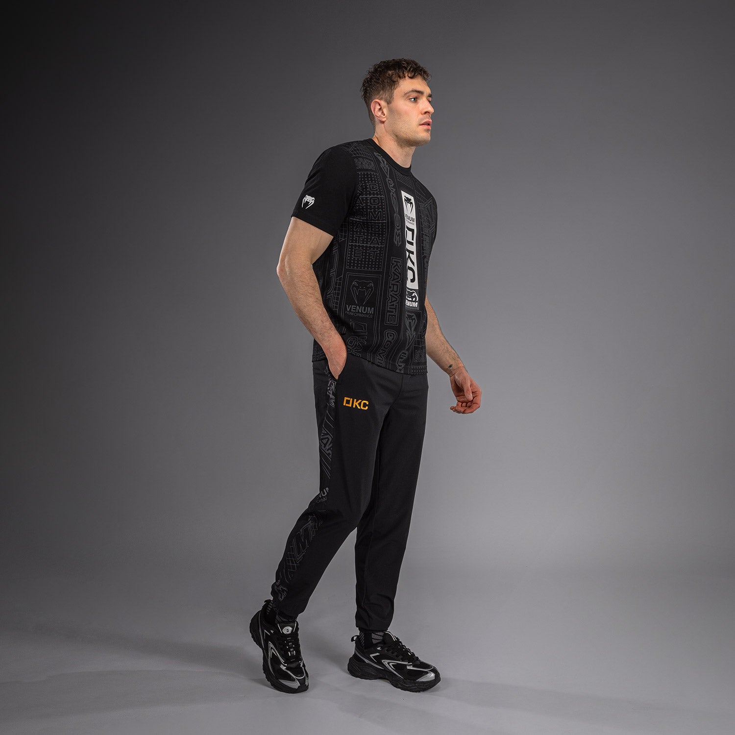 venum-karate-combat-t-shirt-schwarz-grau image 2