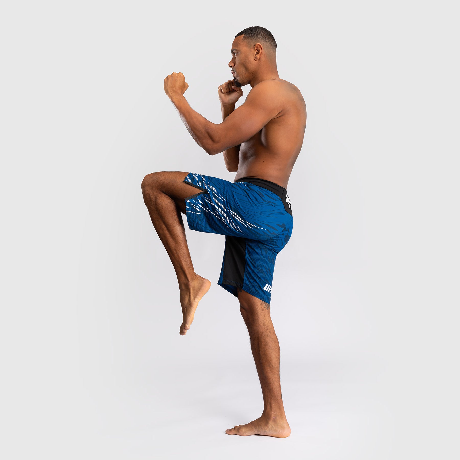 venum-ufc-fusion-personalized-authentic-fight-night-fight-short-long-fit-herren- image 8