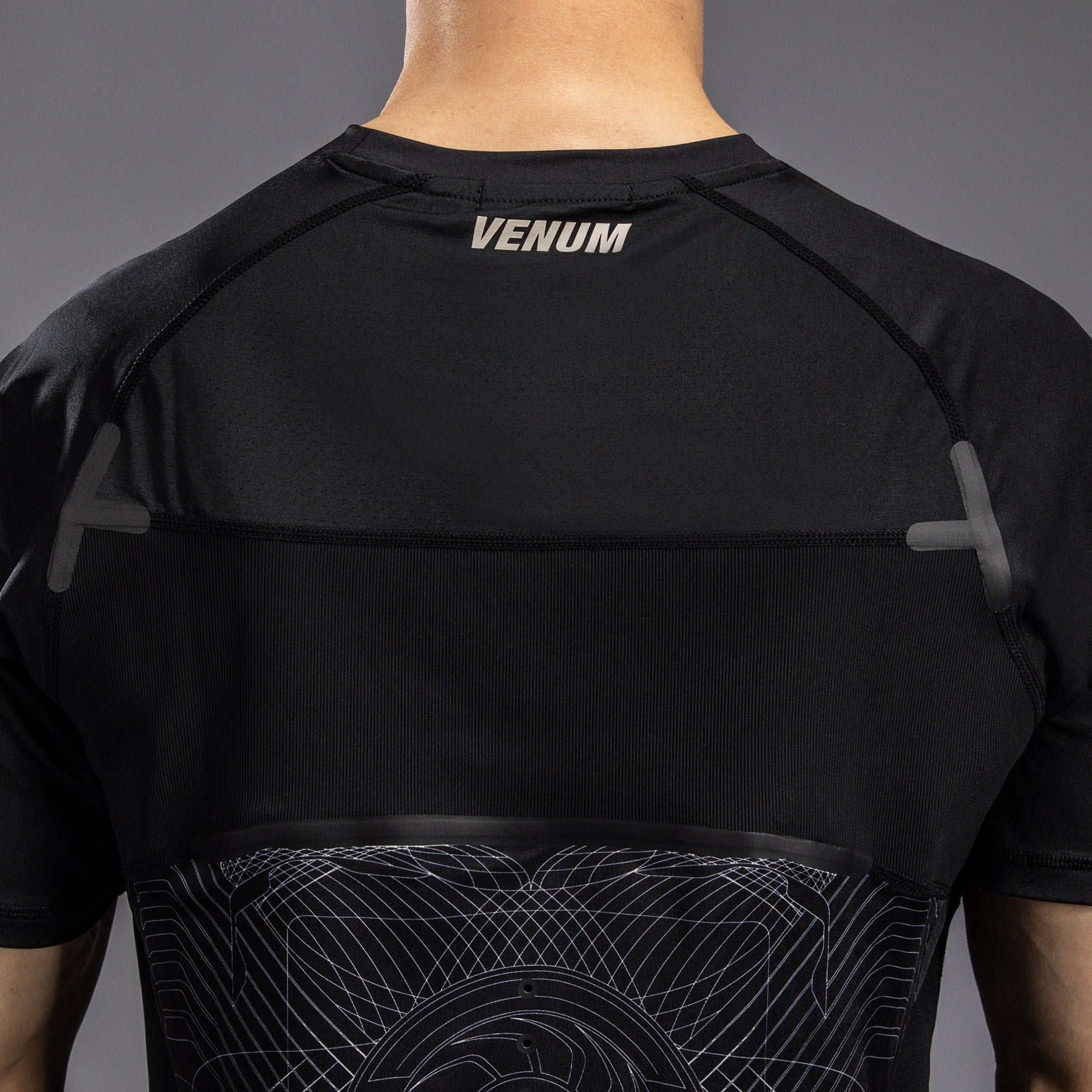 venum-g-fit-air-herren-dry-tech-t-shirt-tiefschwarz-w-stensand image 8