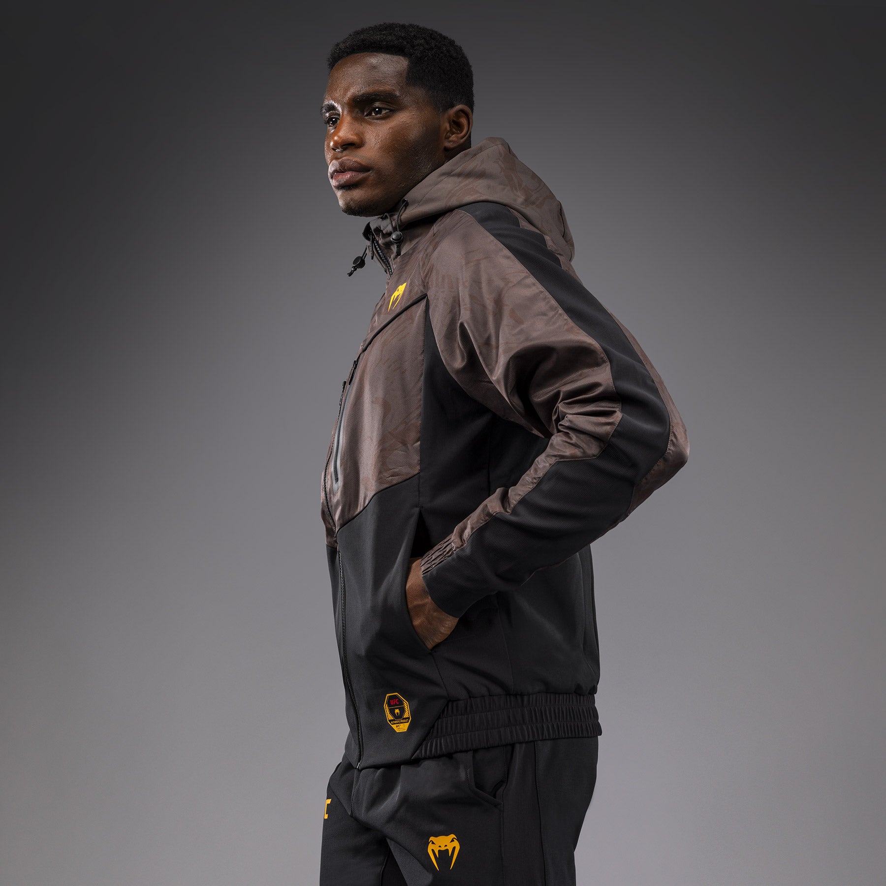 venum-ufc-fusion-by-venum-fight-week-zip-hoodie-herren-erdiges-braun image 3