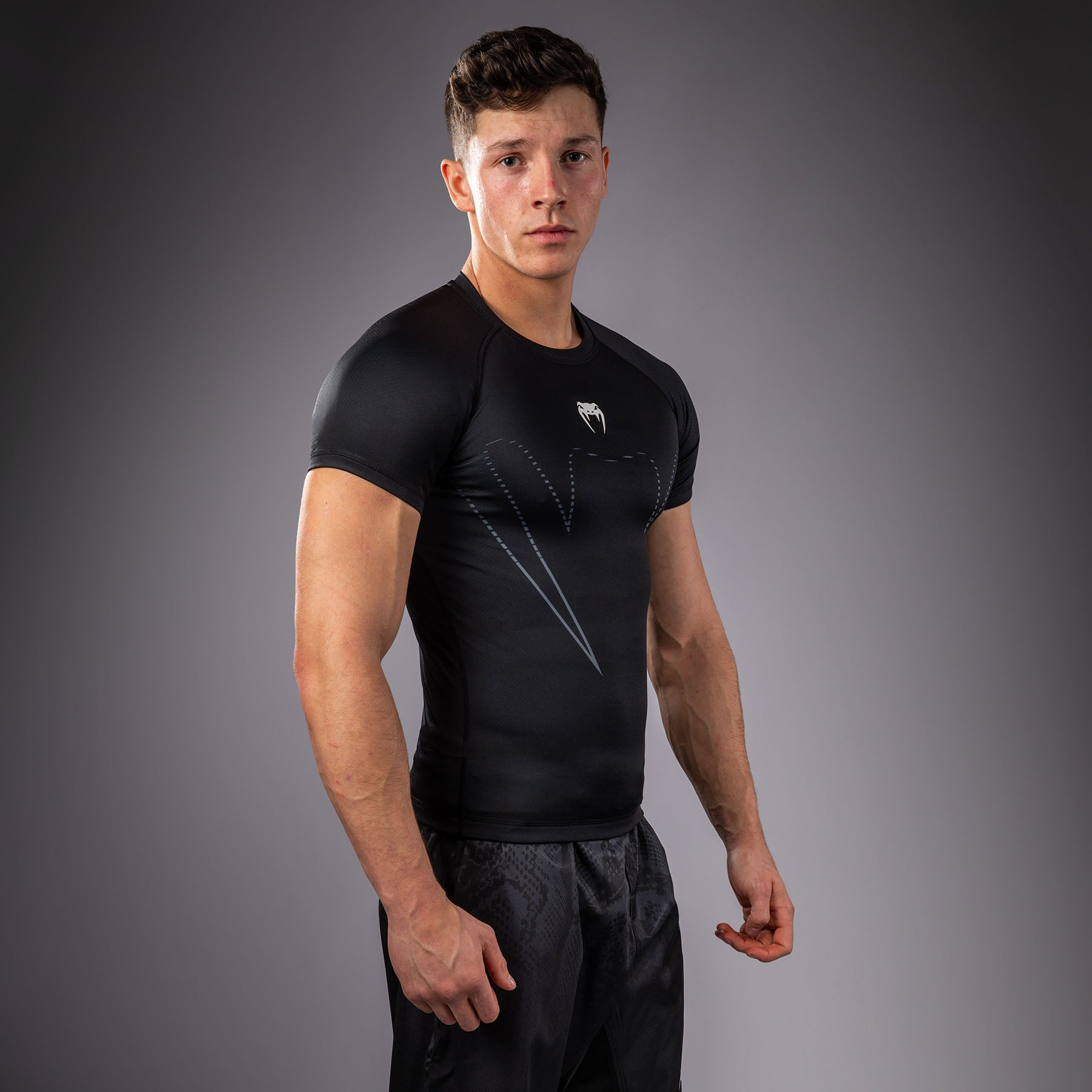 venum-edge-rashguard-kurzarm-schwarz-sand image 2