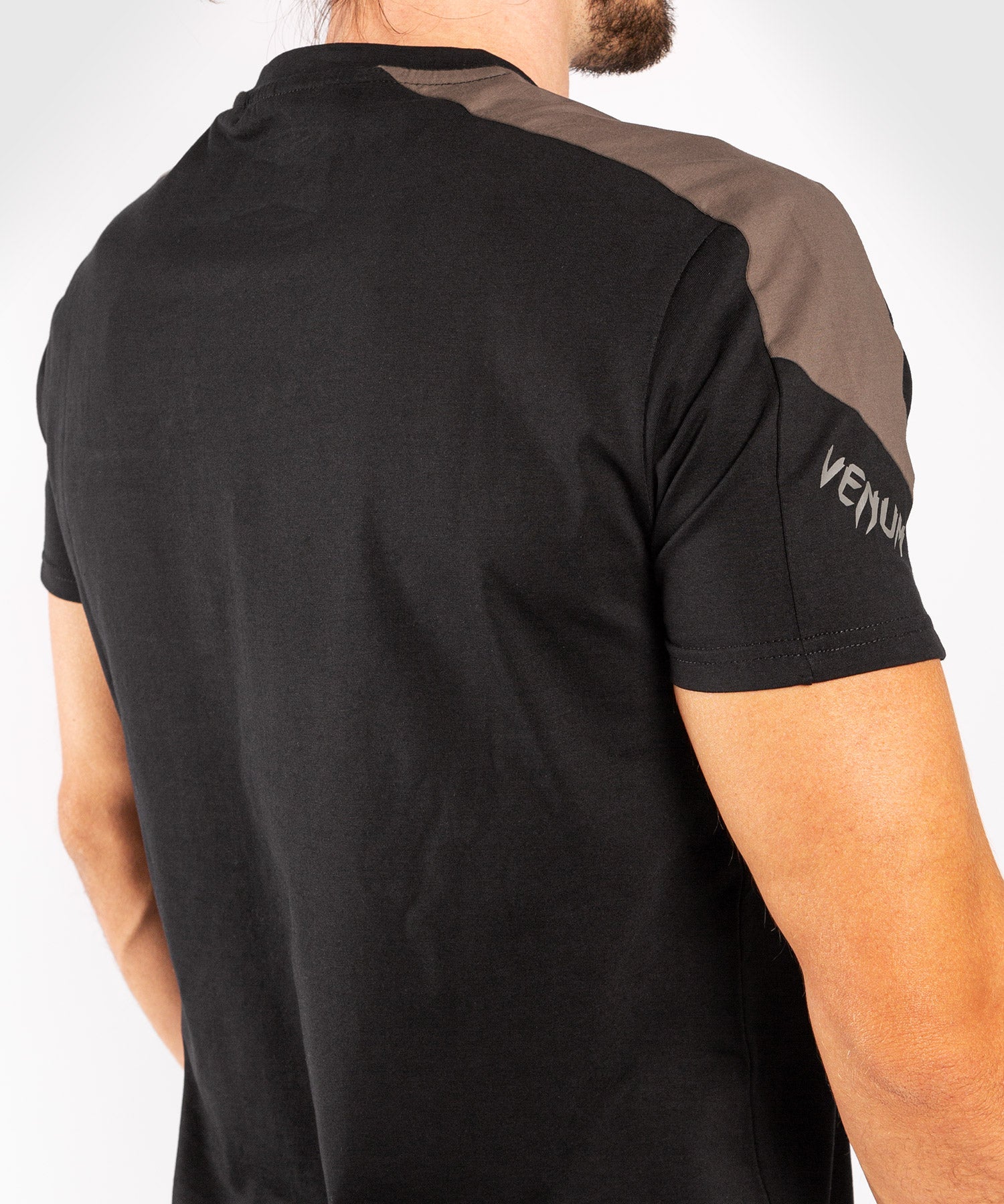 venum-cargo-t-shirt-herren-schwarz-grau image 6