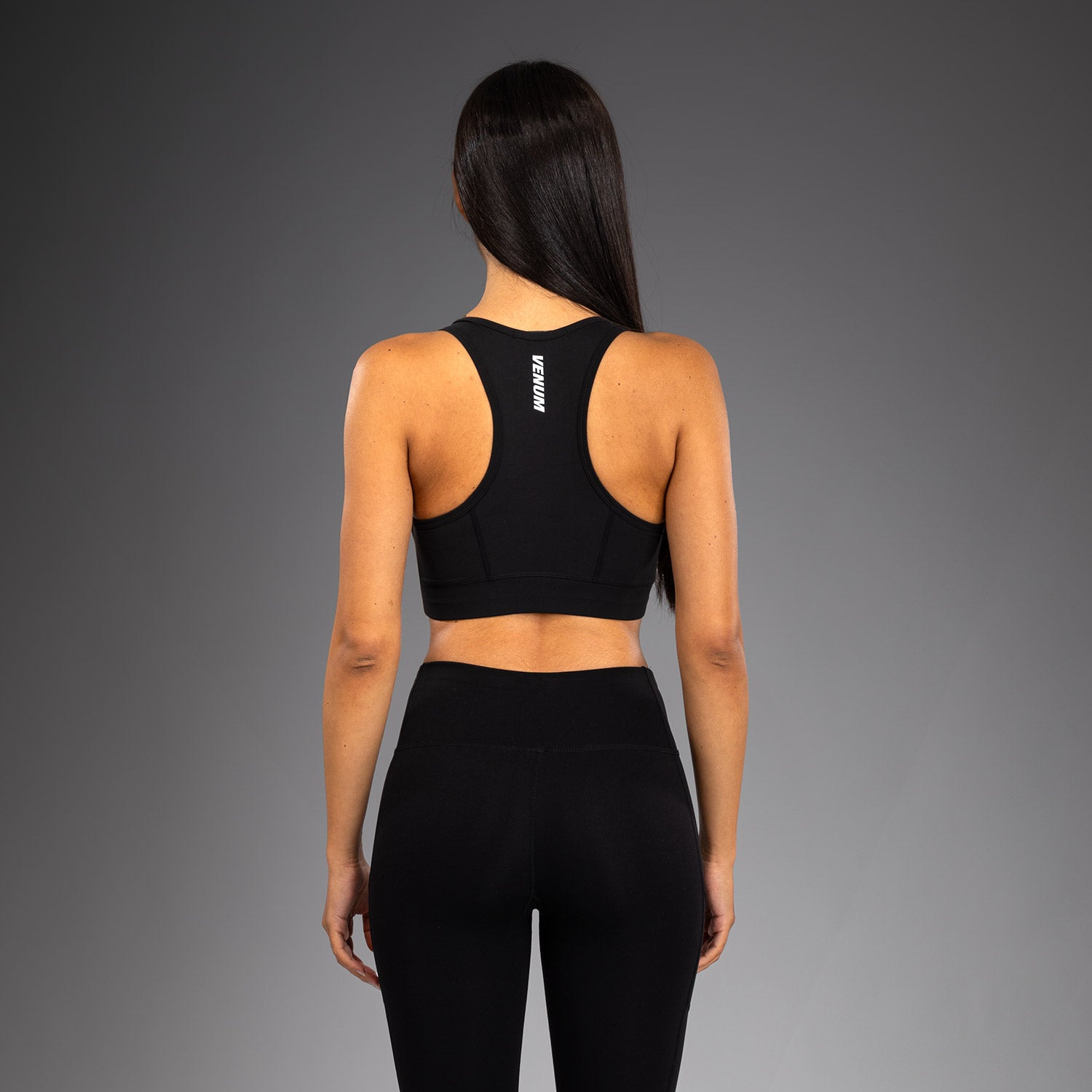 venum-essential-medium-impact-sport-bh-schwarz-damen image 3