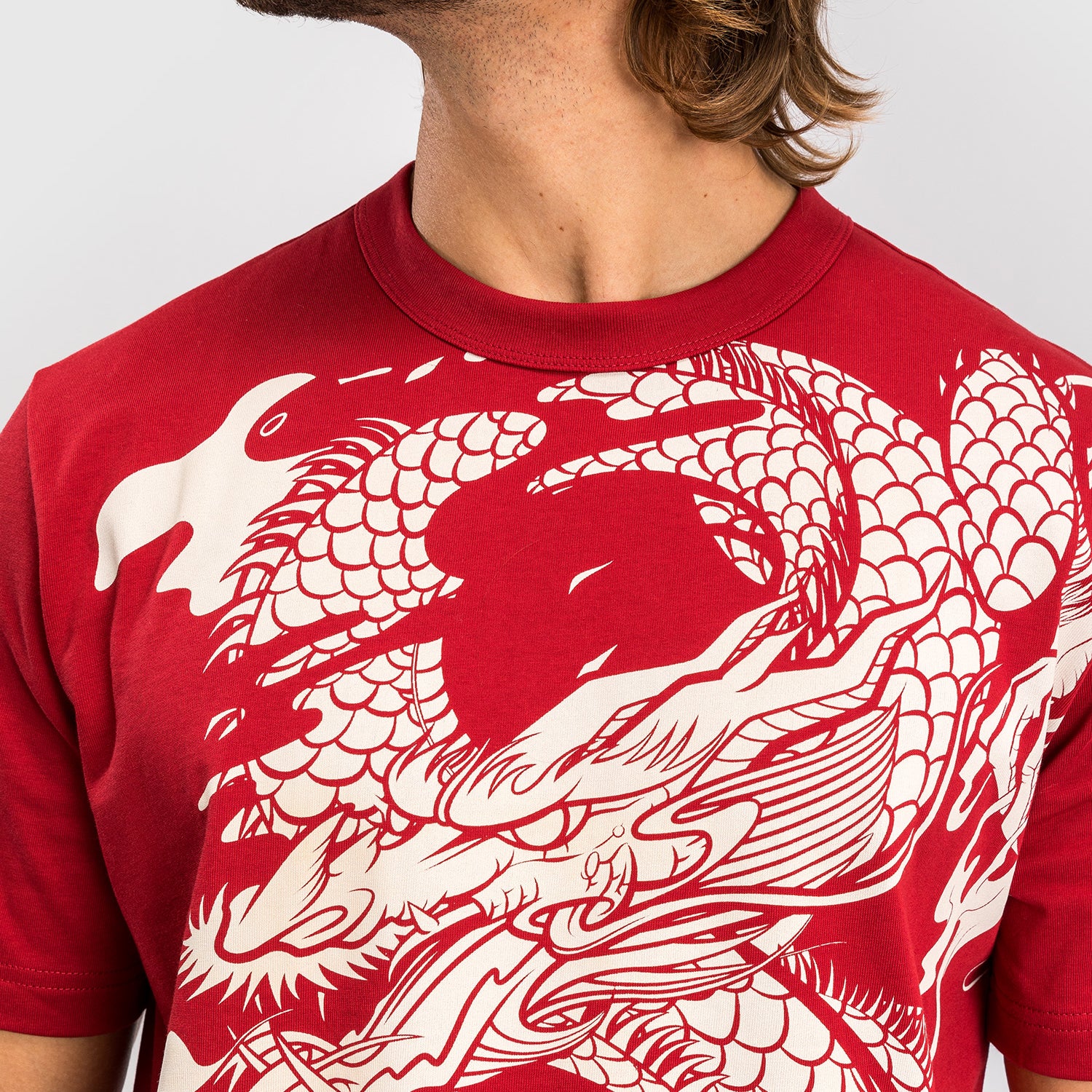 venum-dragon-s-flight-herren-t-shirt-kirschrot-cremewei image 4
