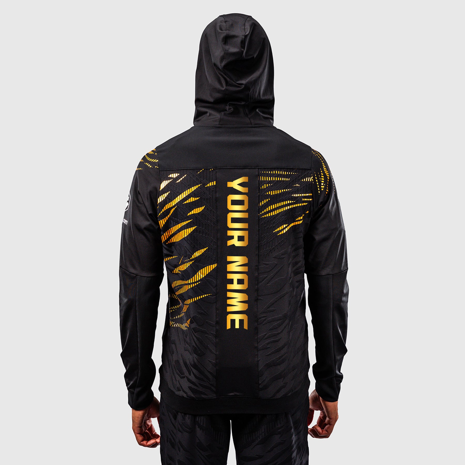 ufc-fusion-by-venum-authentic-fight-night-walkout-hoodie-herren-personalisiert-c image 1