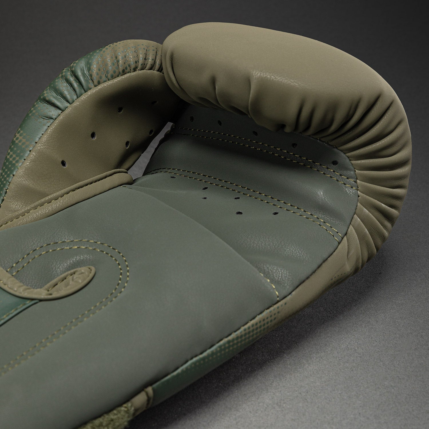 venum-stealth-boxhandschuhe-khaki-dunkelgr-n image 3