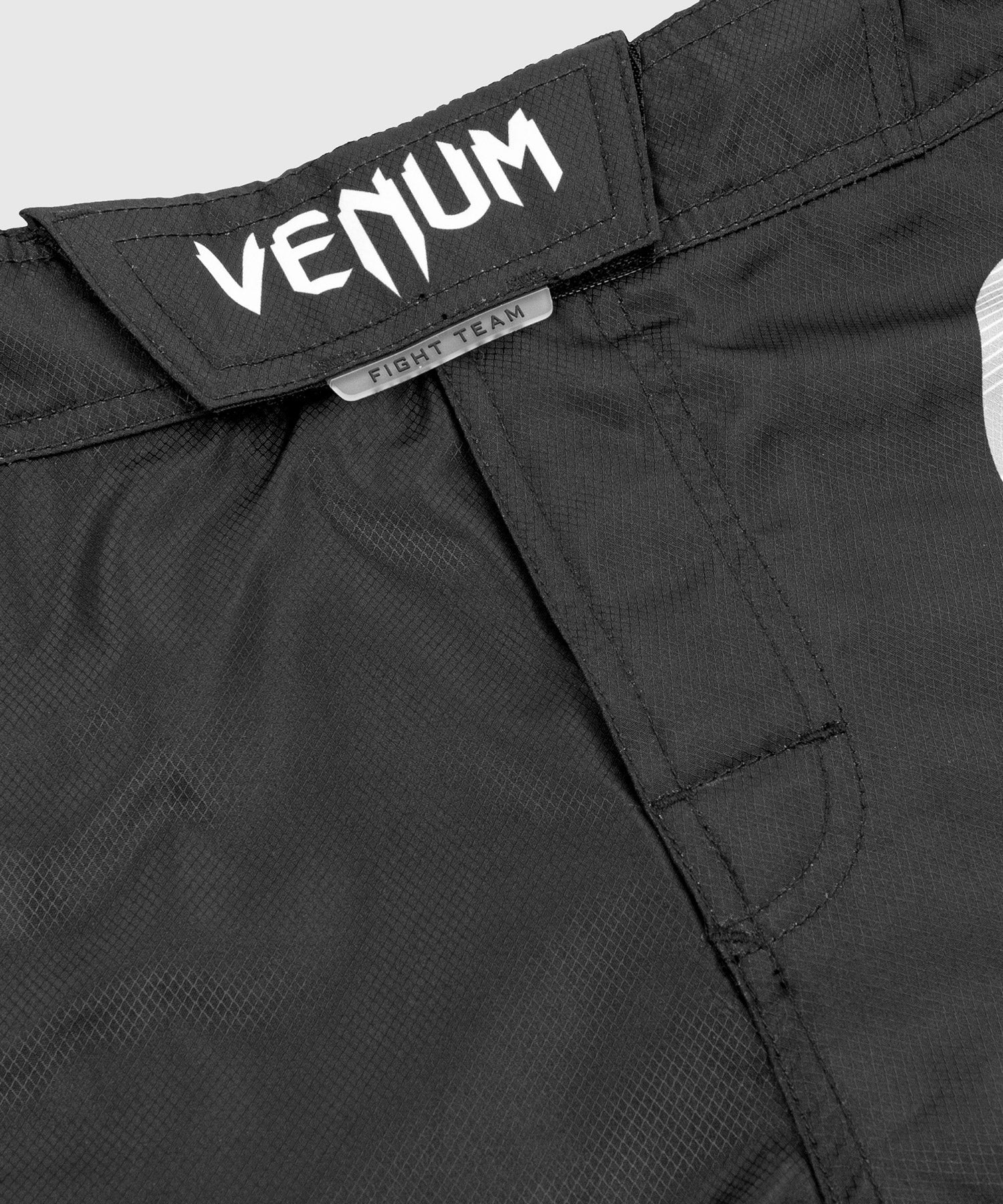 venum-light-3-0-kampfshorts-schwarz-camo image 5