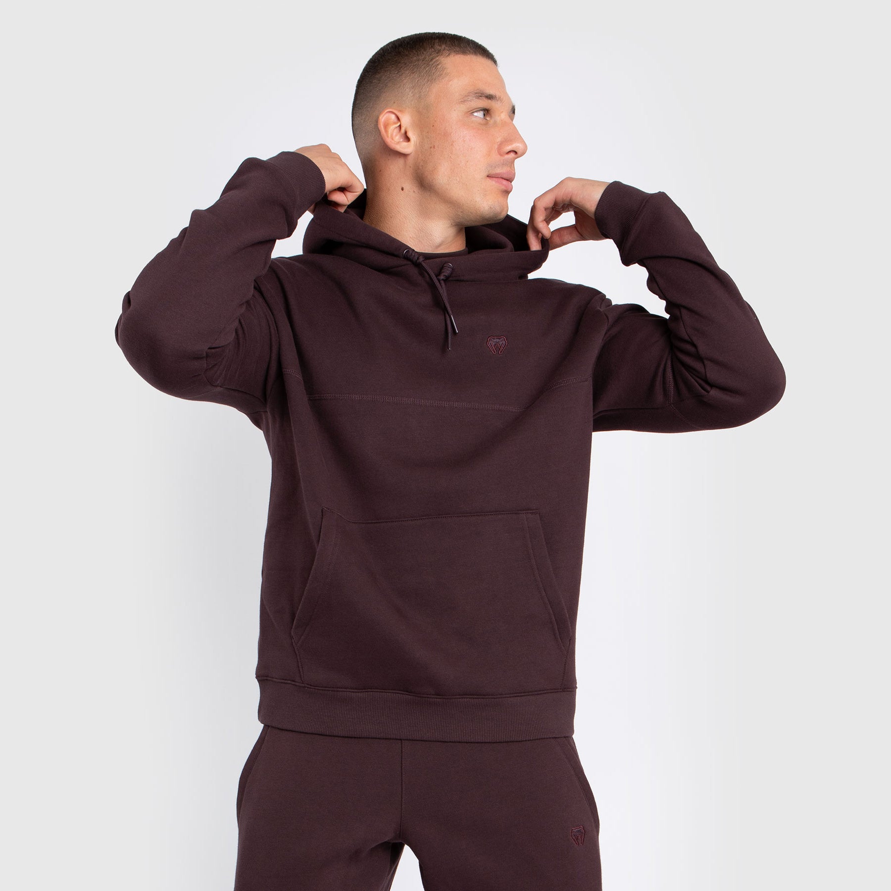 venum-silent-power-hoodie-herren-dunkelbraun image 1