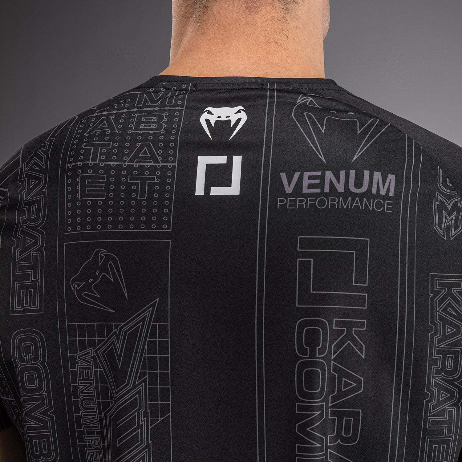 venum-karate-combat-dry-tech-t-shirt-schwarz-grau-herren image 6