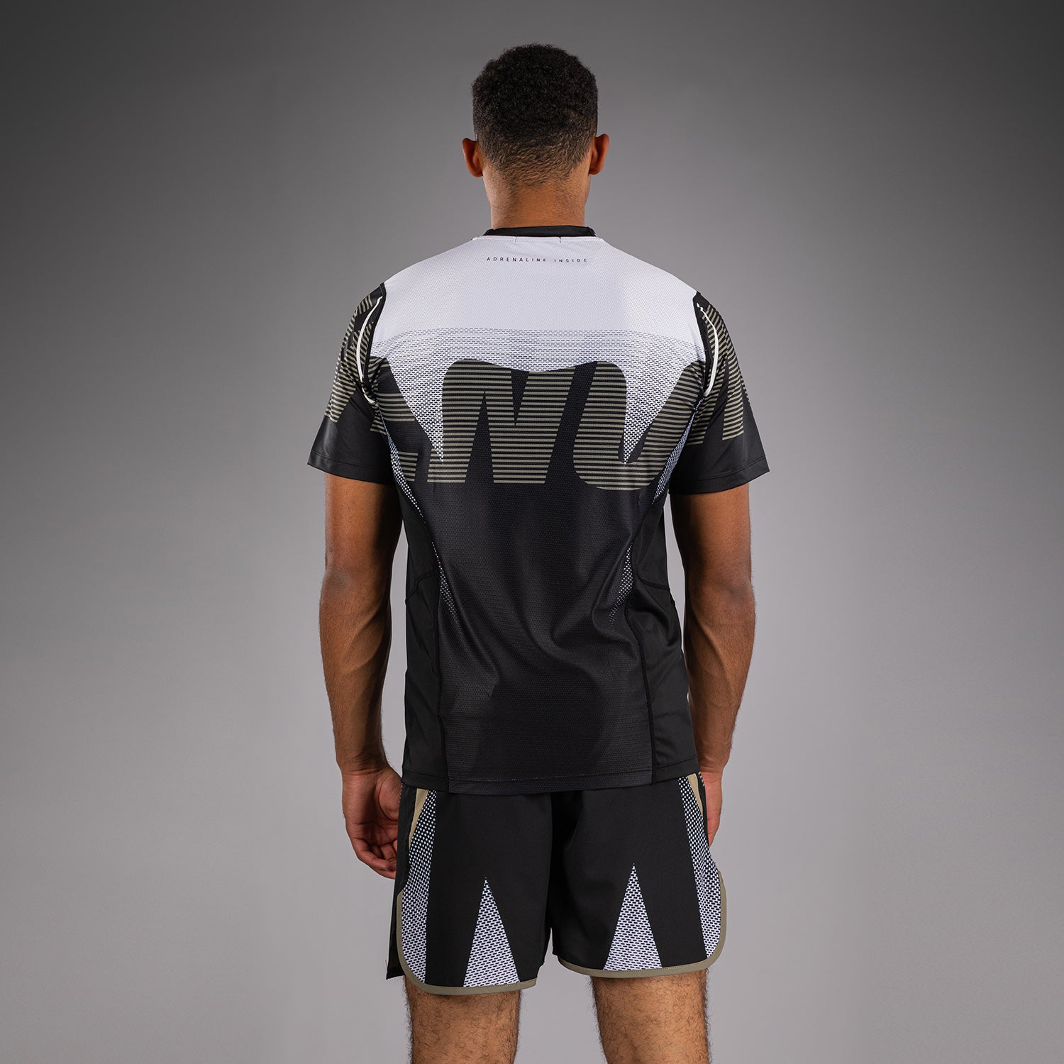 venum-adrenaline-dry-tech-t-shirt-schwarz-sand image 2
