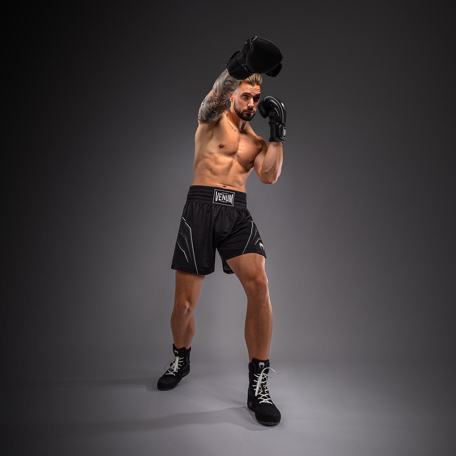 venum-streamline-boxshorts-schwarz-wei image 6