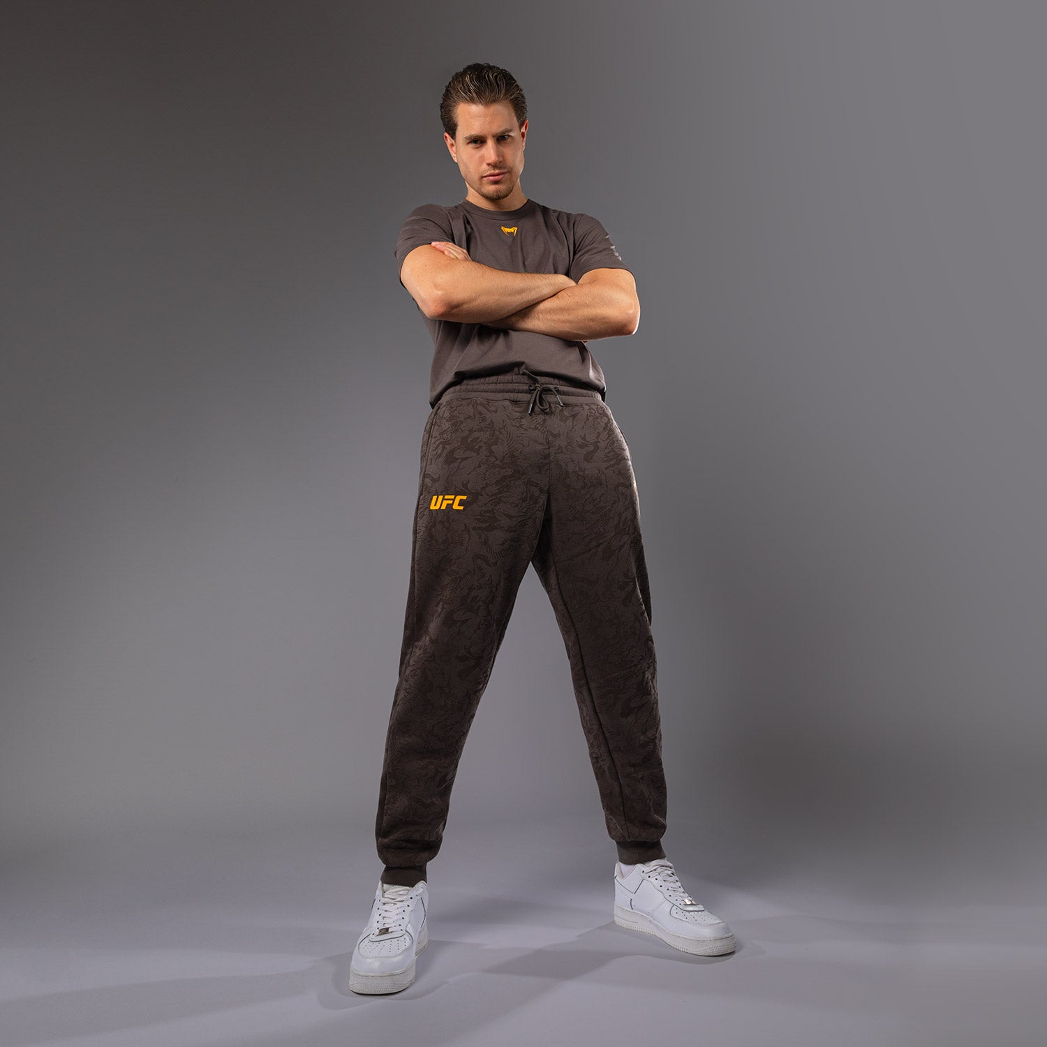 ufc-fusion-by-venum-fight-week-baumwollhose-herren-erdiges-braun image 7