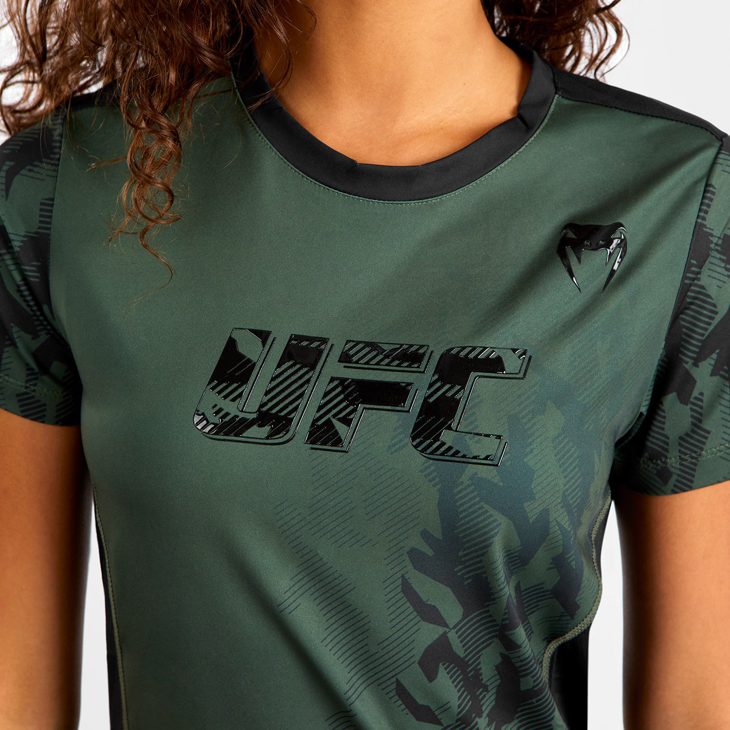venum-ufc-authentic-fight-week-damen-performance-t-shirt-kurzarm-khaki image 5