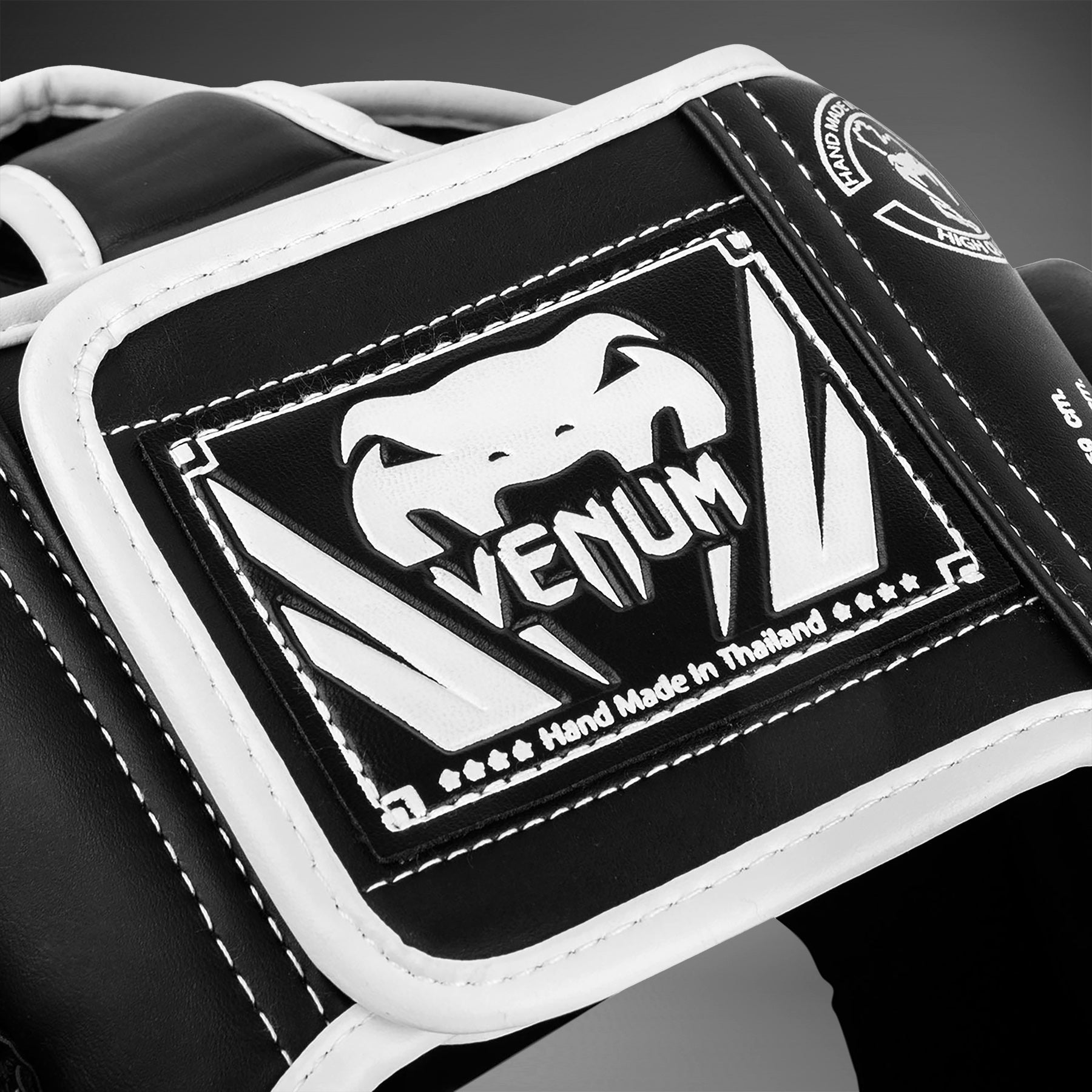 venum-elite-kopfschutz-schwarz-wei image 6
