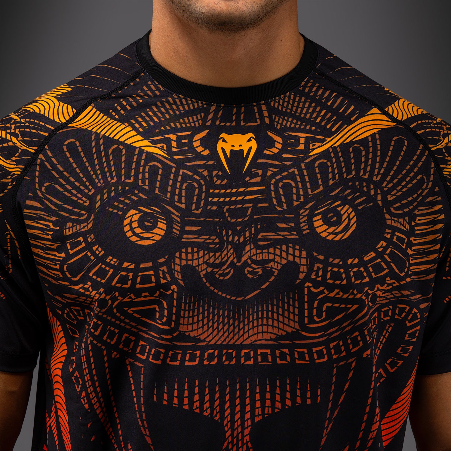 venum-quetzal-fury-dry-tech-t-shirt-herren-schwarz-fury-rot-tangerine image 4