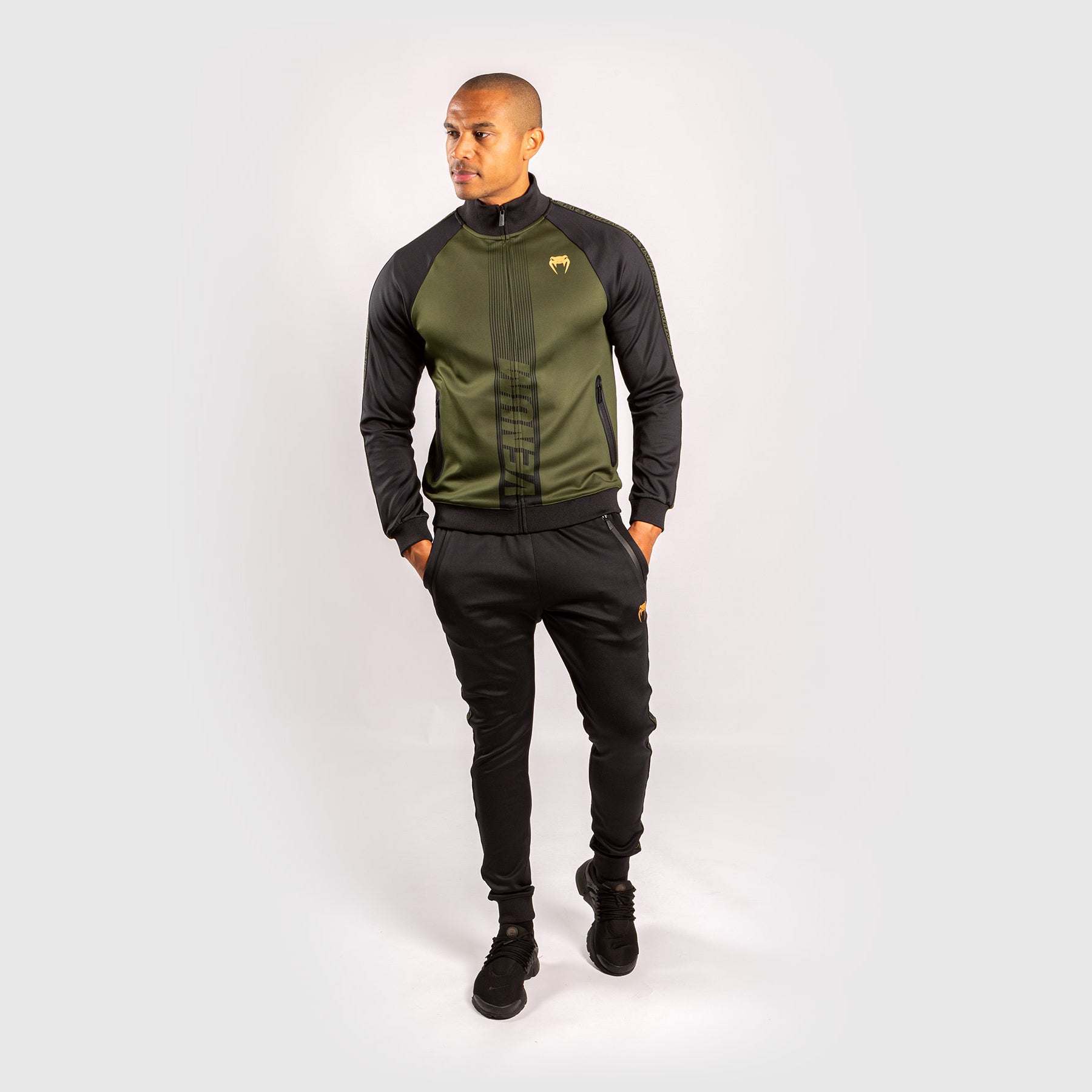 venum-club-212-track-jacket-khaki-schwarz-herren image 6