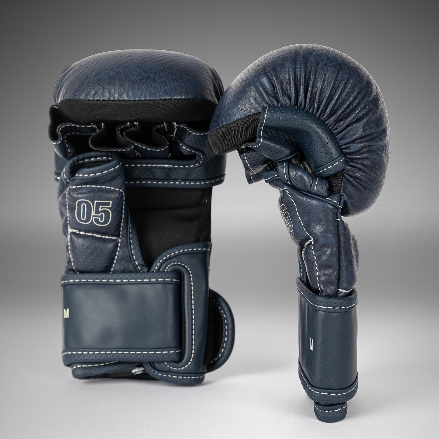 venum-impact-evo-scales-mma-sparringhandschuhe-mitternachtsblau image 3