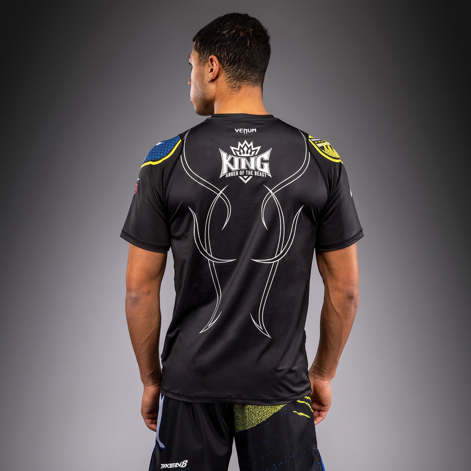 venum-x-tekken-8-dry-tech-t-shirt-king-schwarz-gelb-herren image 4