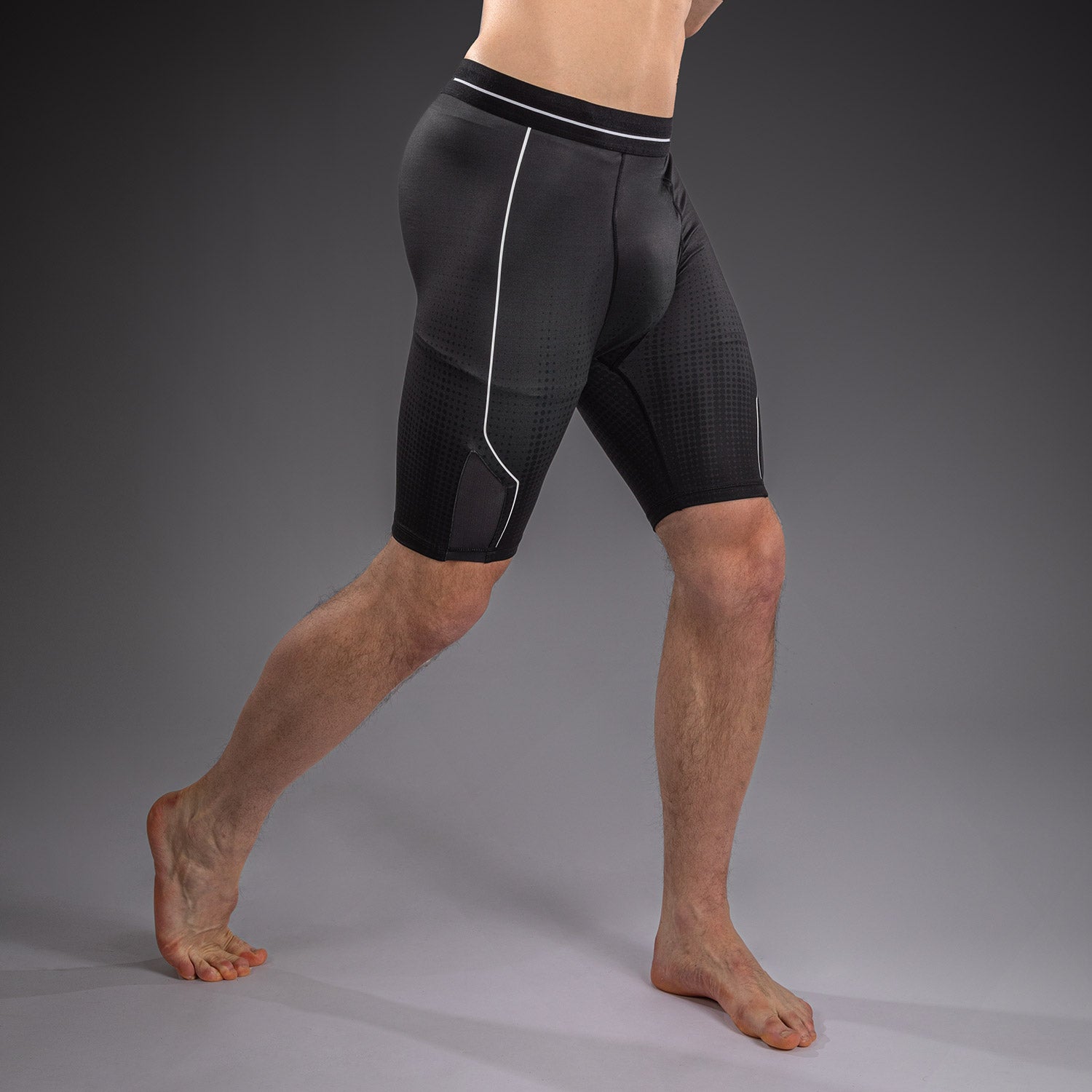 venum-stealth-vale-tudo-kompressionsshort-schwarz-wei image 2