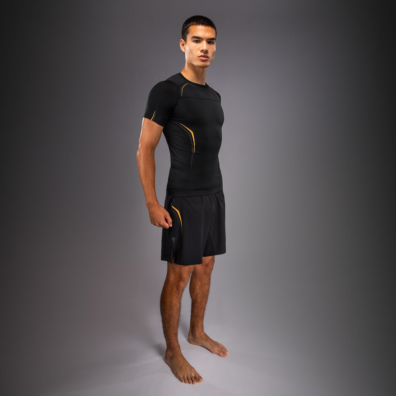 venum-g-core-kurzarm-rashguard-herren-schwarz-gold image 3