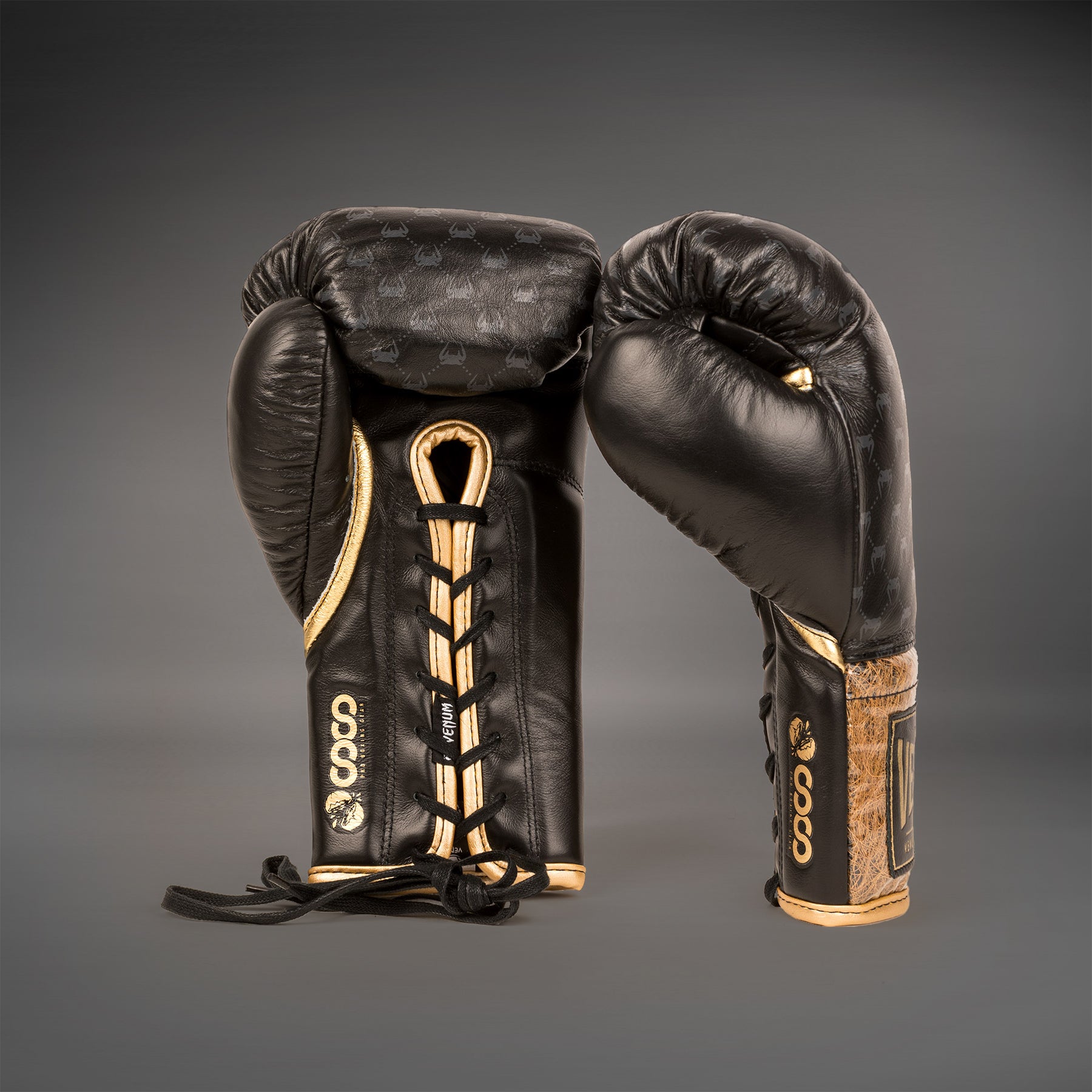 venum-coco-monogram-pro-boxhandschuhe-intense-black image 3