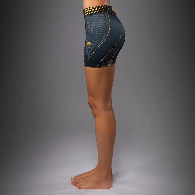 ufc-zenith-by-venum-authentic-fight-night-vale-tudo-short-damen-champion-persona image 1