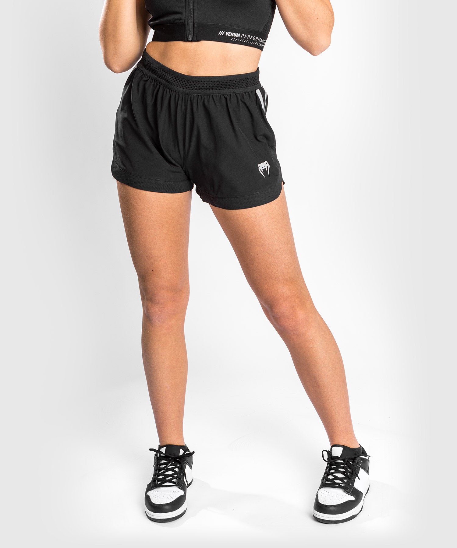 venum-tempest-2-0-sport-shorts-damen-schwarz-grau image 1