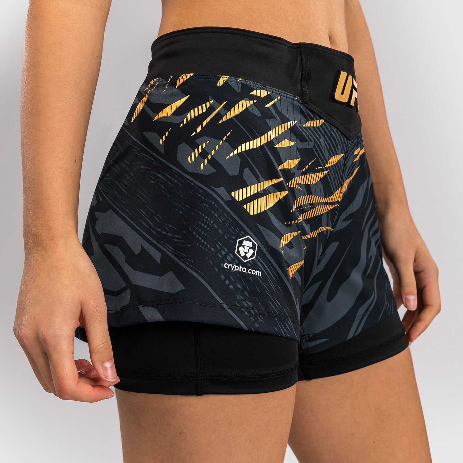 ufc-fusion-by-venum-authentic-fight-night-damen-fight-short-champion image 7
