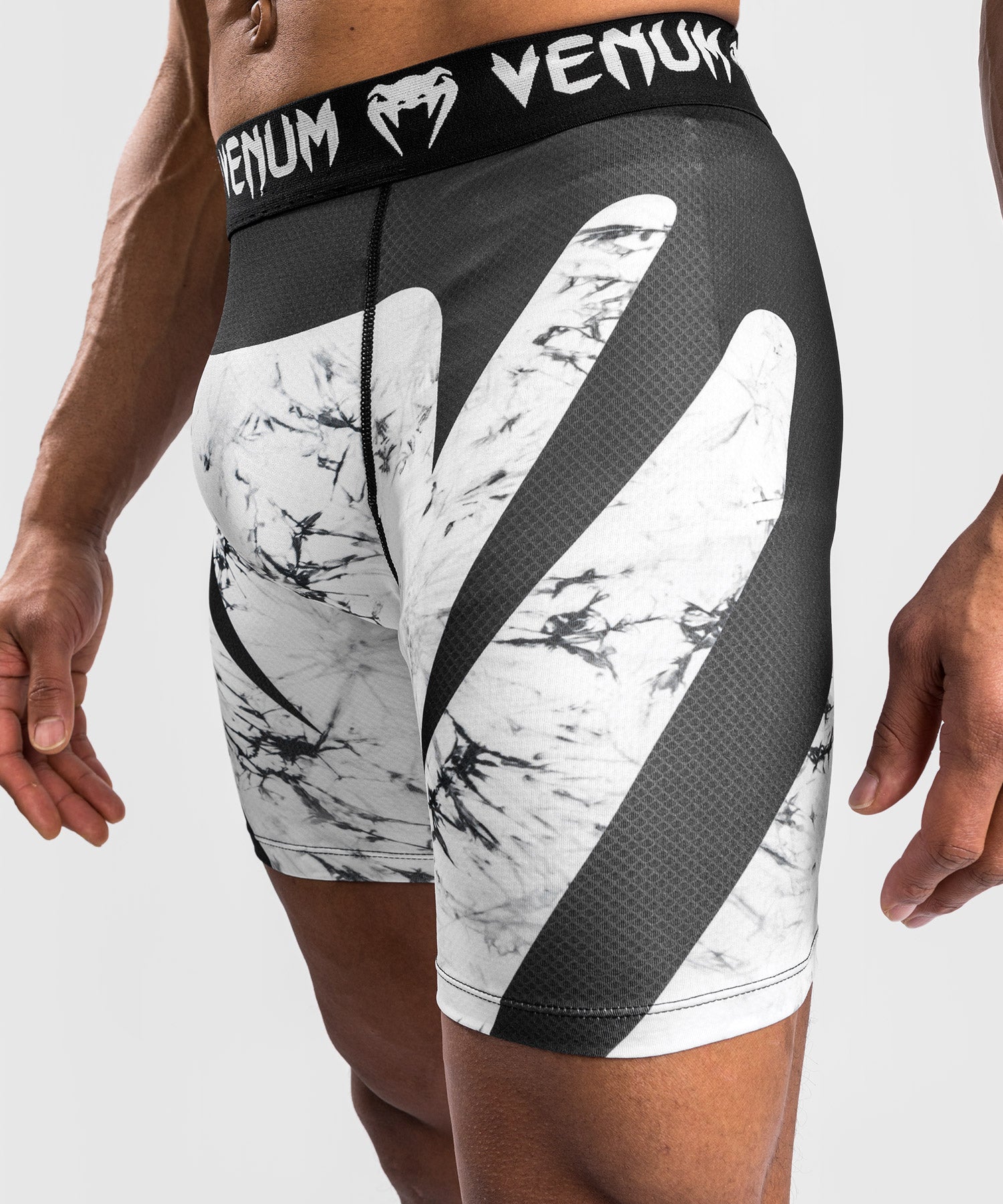 venum-g-fit-marmor-vale-tudo-shorts-marmor image 2