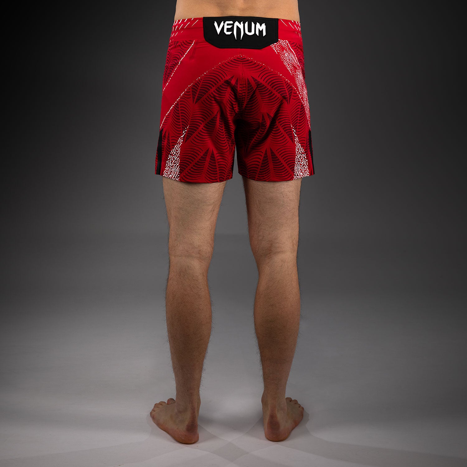 ufc-zenith-by-venum-authentic-fight-night-fight-short-herren-rot-kurze-passform image 3