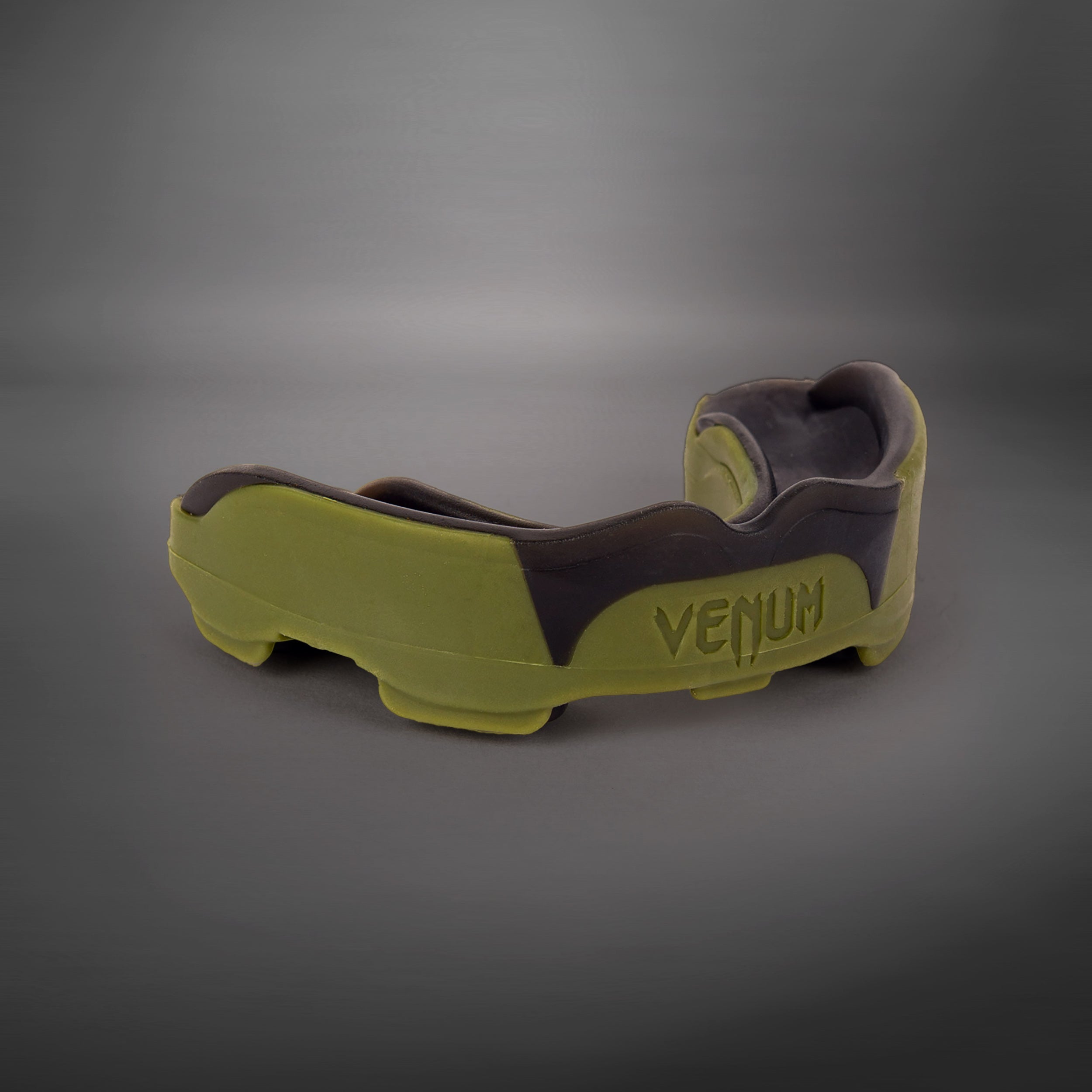venum-predator-mundschutz-schwarz-kaki image 7