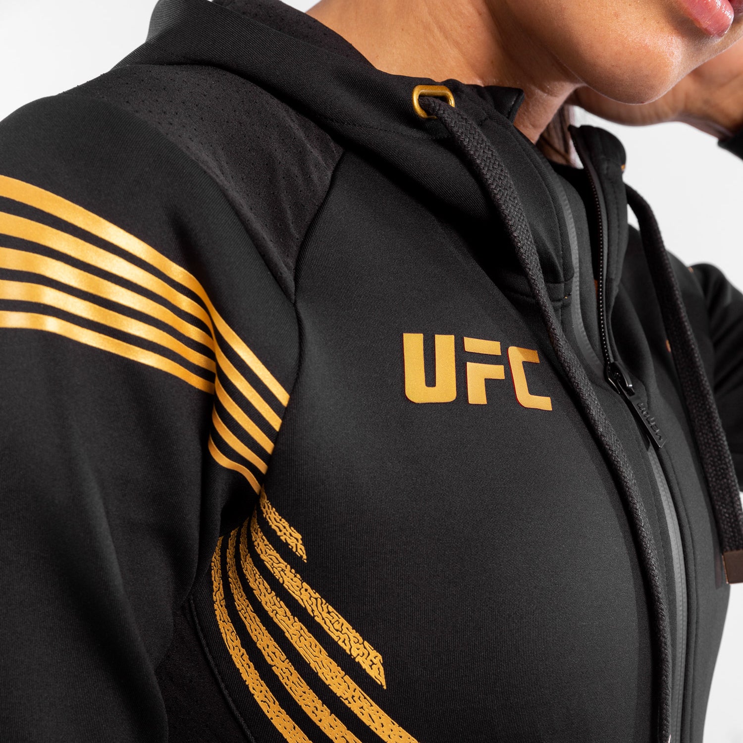 ufc-venum-authentic-fight-night-damen-walkout-hoodie-personalisiert-champion image 7