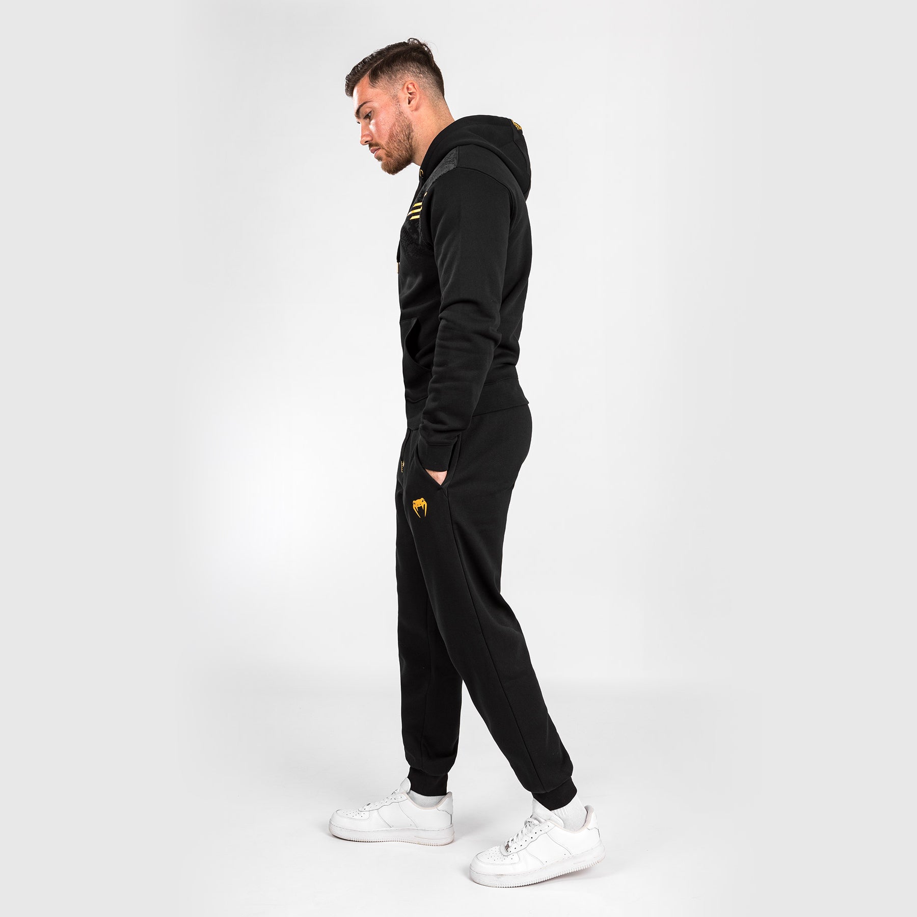 ufc-adrenaline-by-venum-replica-herrenhose-champion-schwarz-gold image 3