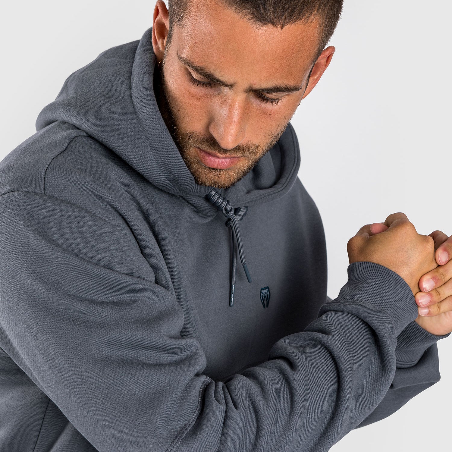 venum-silent-power-hoodie-herren-marineblau image 2