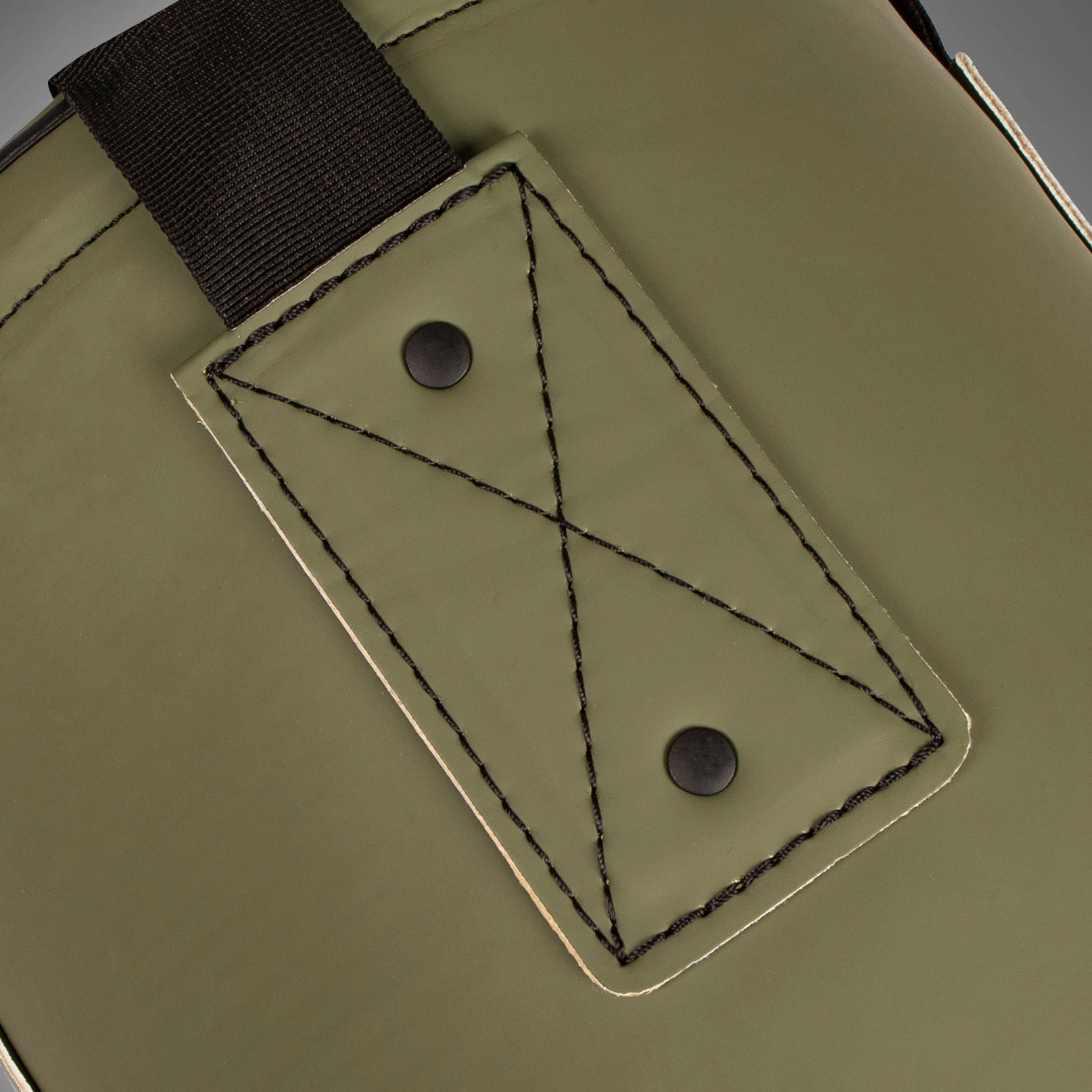 venum-origins-boxsack-khaki-schwarz-inkl-deckenhalterung image 4