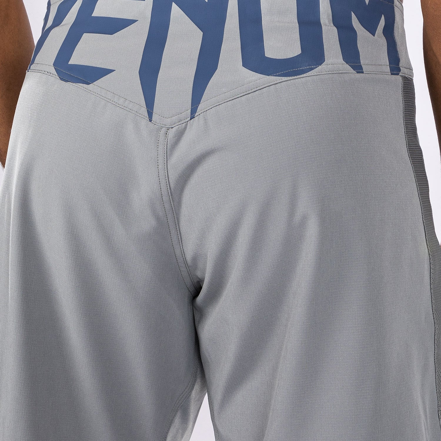 venum-light-5-0-fight-shorts-mma-shorts-grau-blau image 5