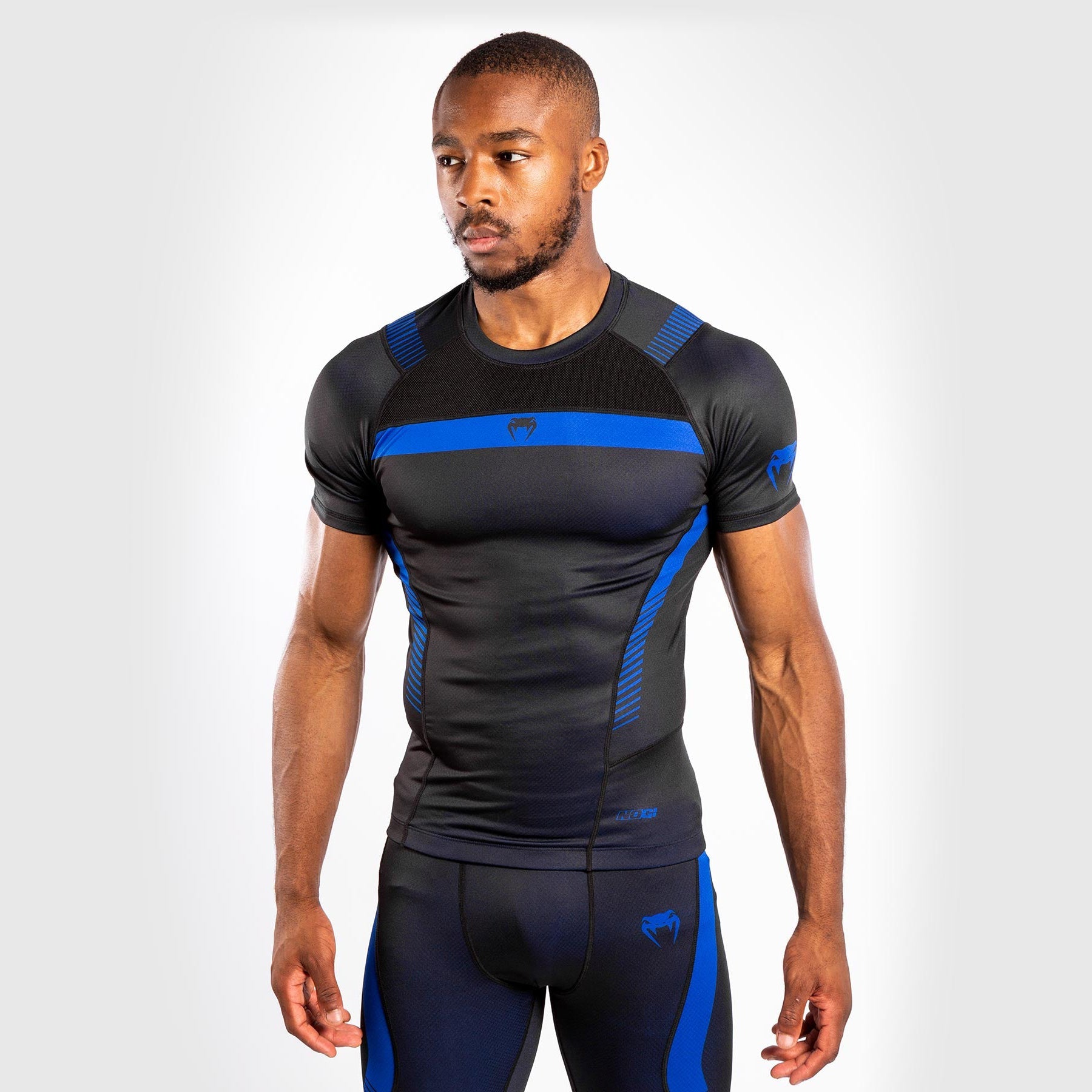venum-no-gi-3-0-kompressions-t-shirt-kurzarm-schwarz-blau image 1